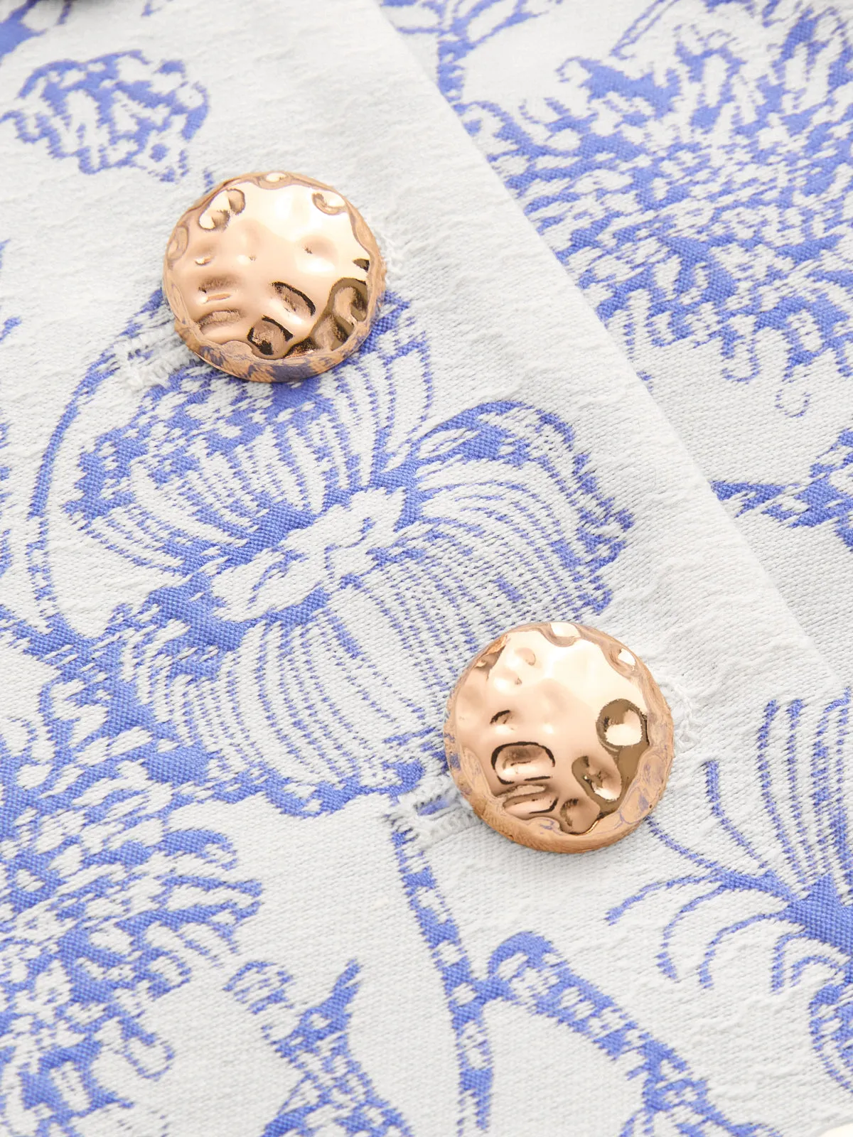 Floral Print Halter Button-Front Vest Top sold by COMMENSE product image thumbnail 4