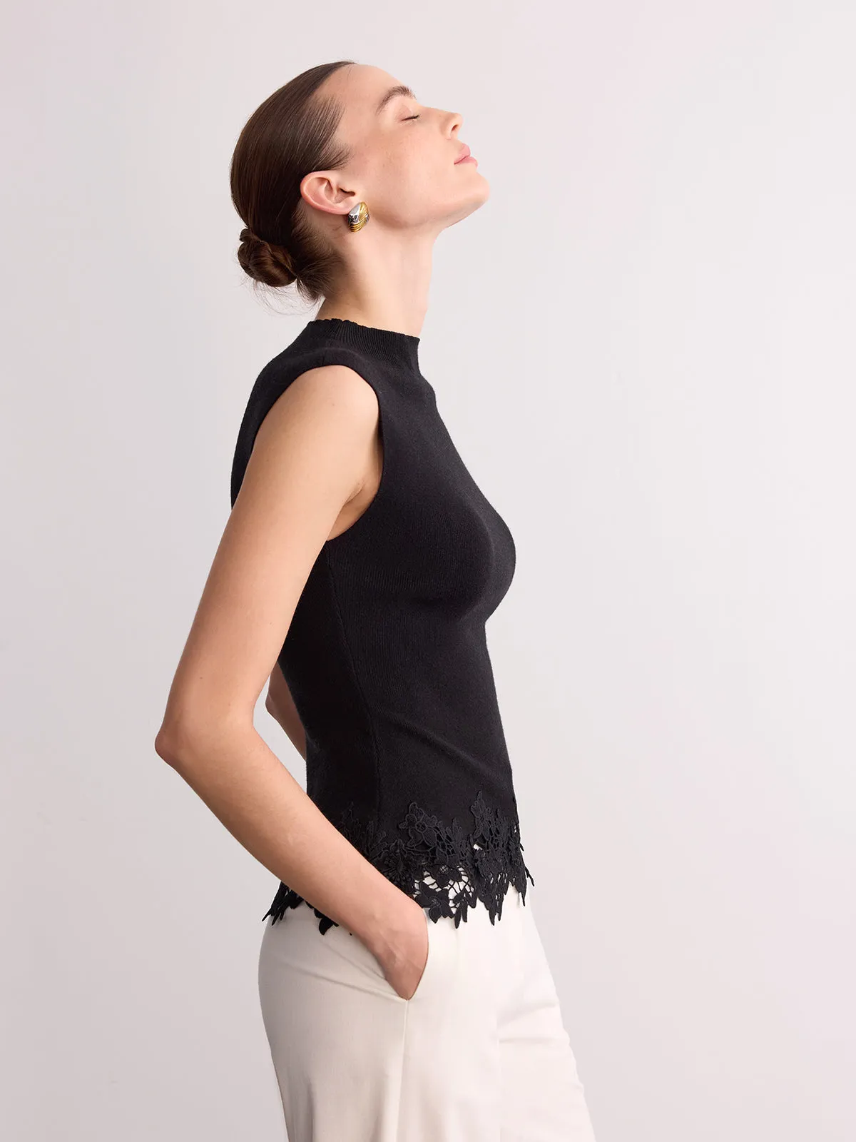 Sleeveless Lace Hem Knit Vest sold by COMMENSE product image thumbnail 2