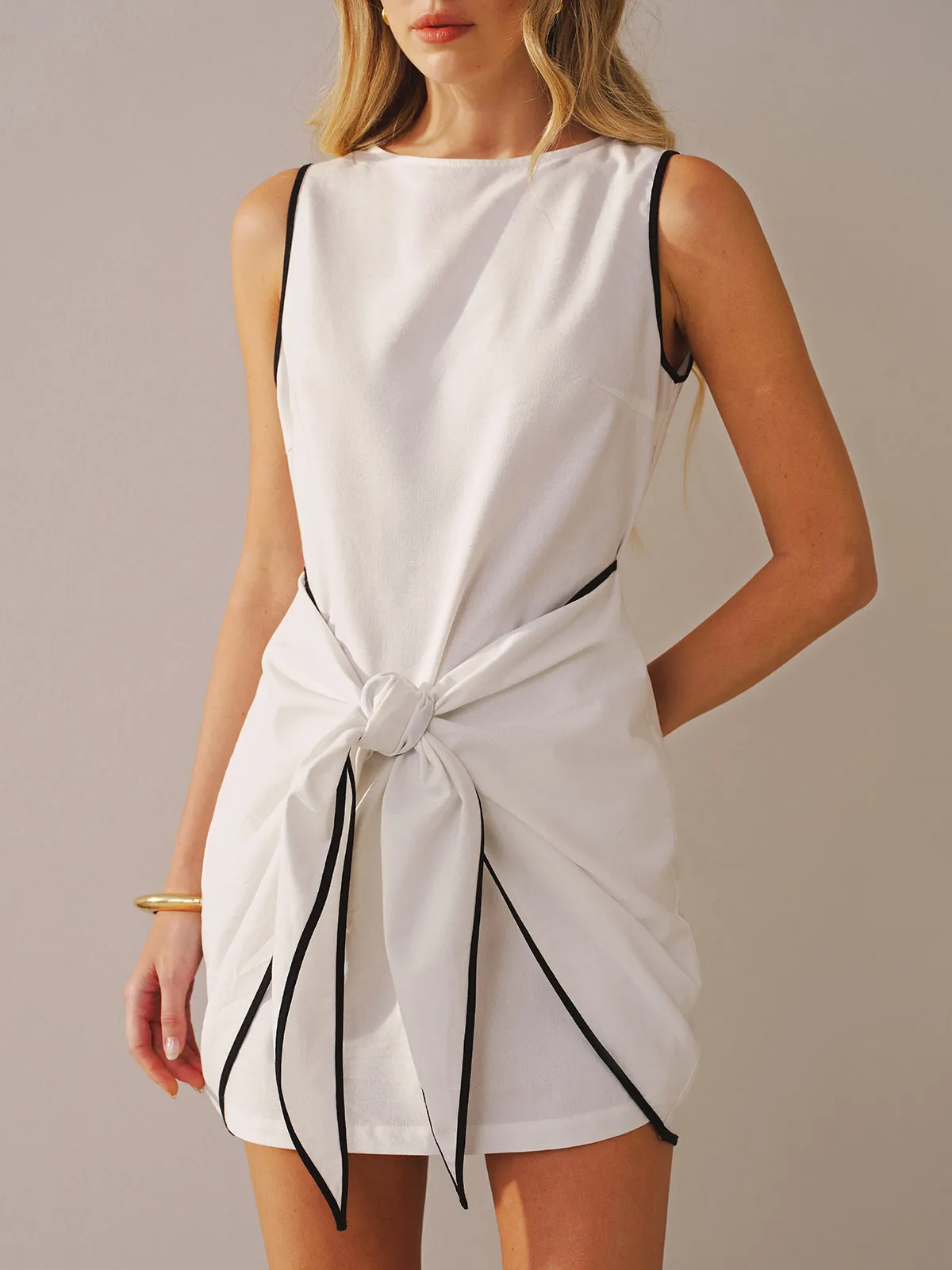 Sleeveless Cotton-Linen Knot-Waist Mini Dress sold by COMMENSE product image thumbnail 4