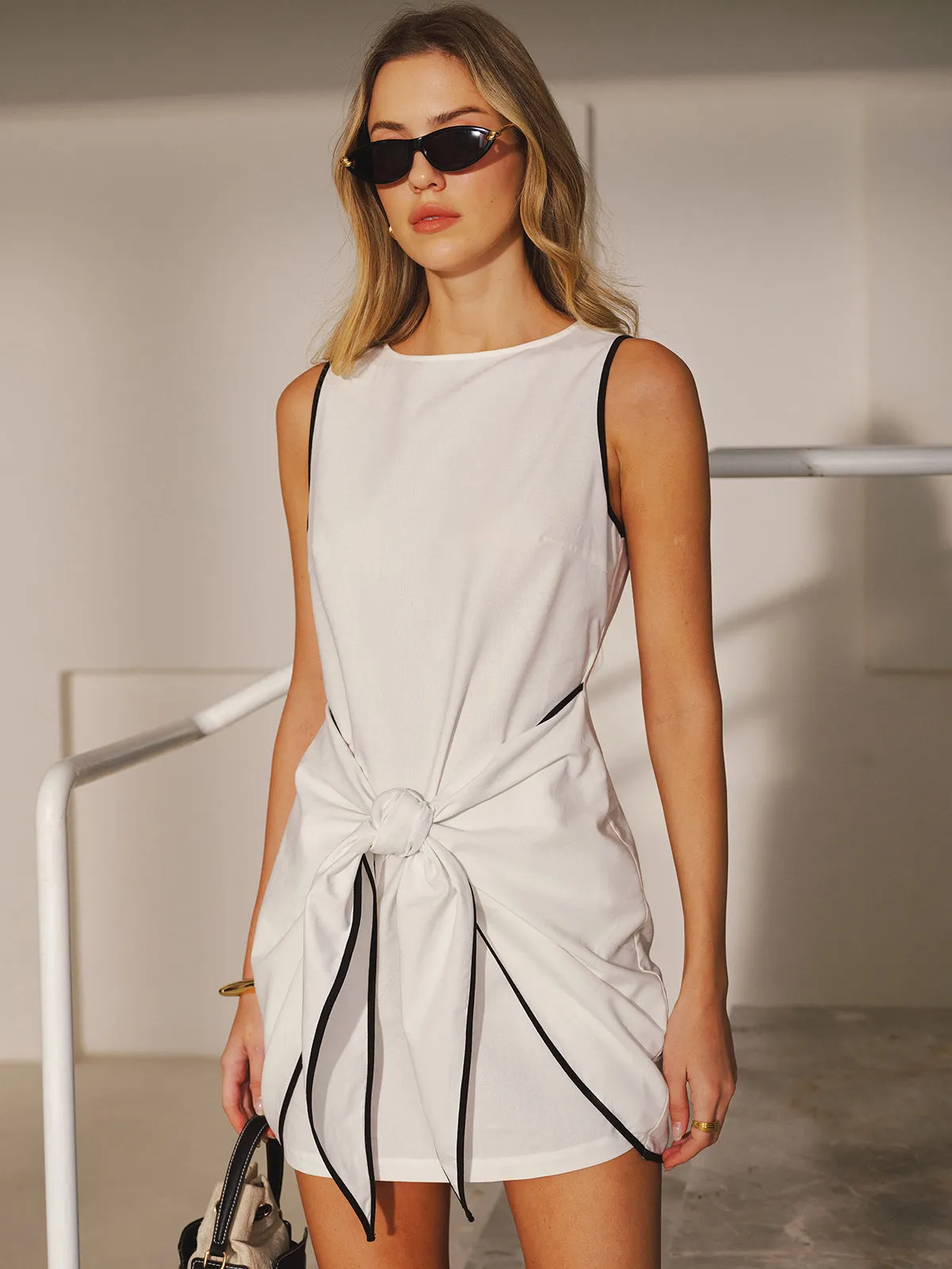 Sleeveless Cotton-Linen Knot-Waist Mini Dress sold by COMMENSE