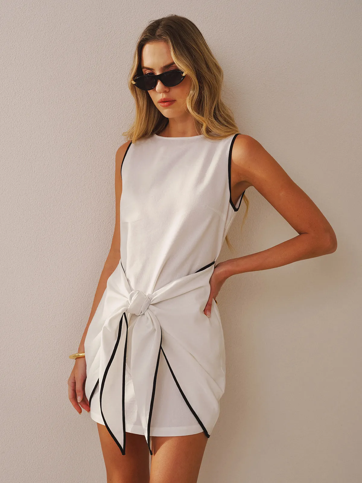 Sleeveless Cotton-Linen Knot-Waist Mini Dress sold by COMMENSE product image thumbnail 5