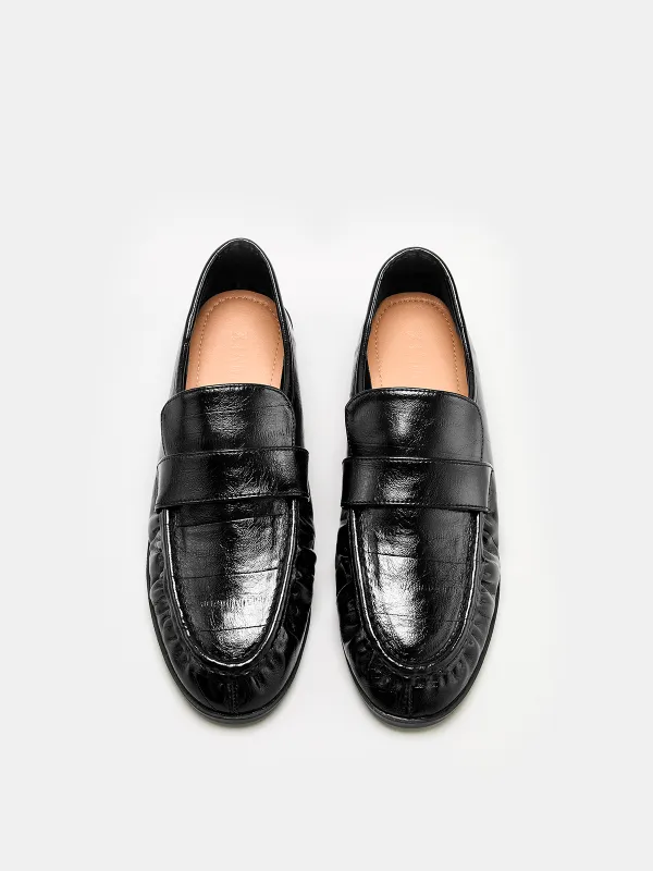 Vintage Ruched Vamp Loafers made by COMMENSE