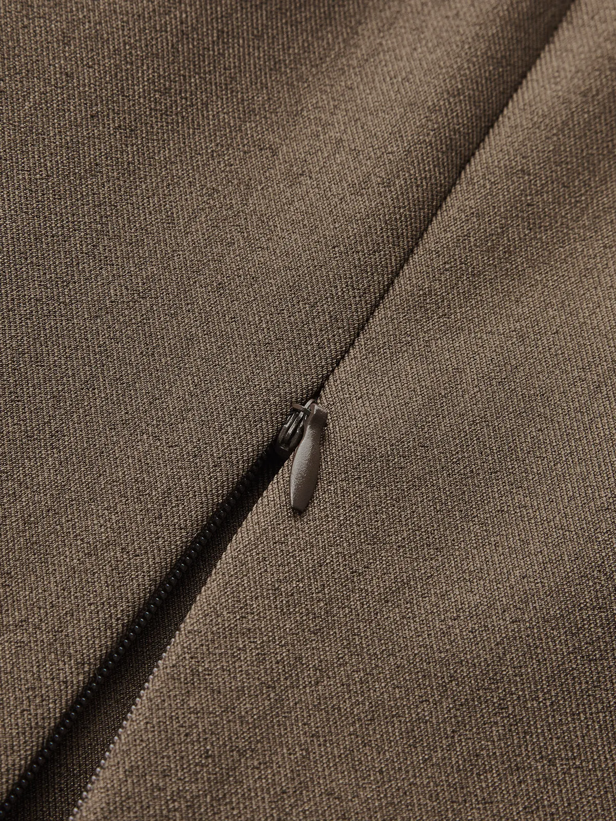 Deep V Cinched Waist Metal Buckle Vest sold by COMMENSE product image thumbnail 4