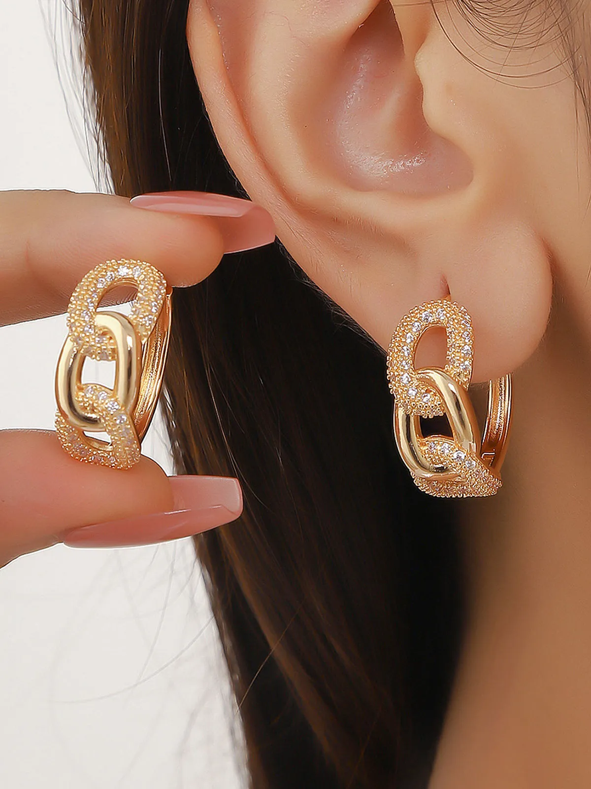 Interlocking Linked Zircon Hoop Earrings sold by COMMENSE product image thumbnail 2