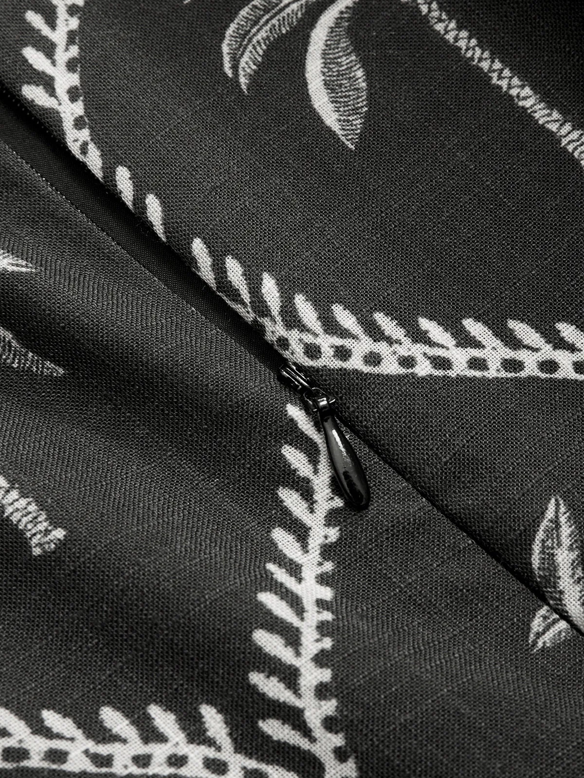 Sleeveless Palm Tree Print Mini Dress sold by COMMENSE product image thumbnail 5