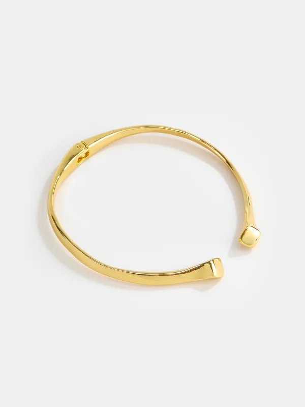 Sculptural Cuff Choker Necklace made by COMMENSE