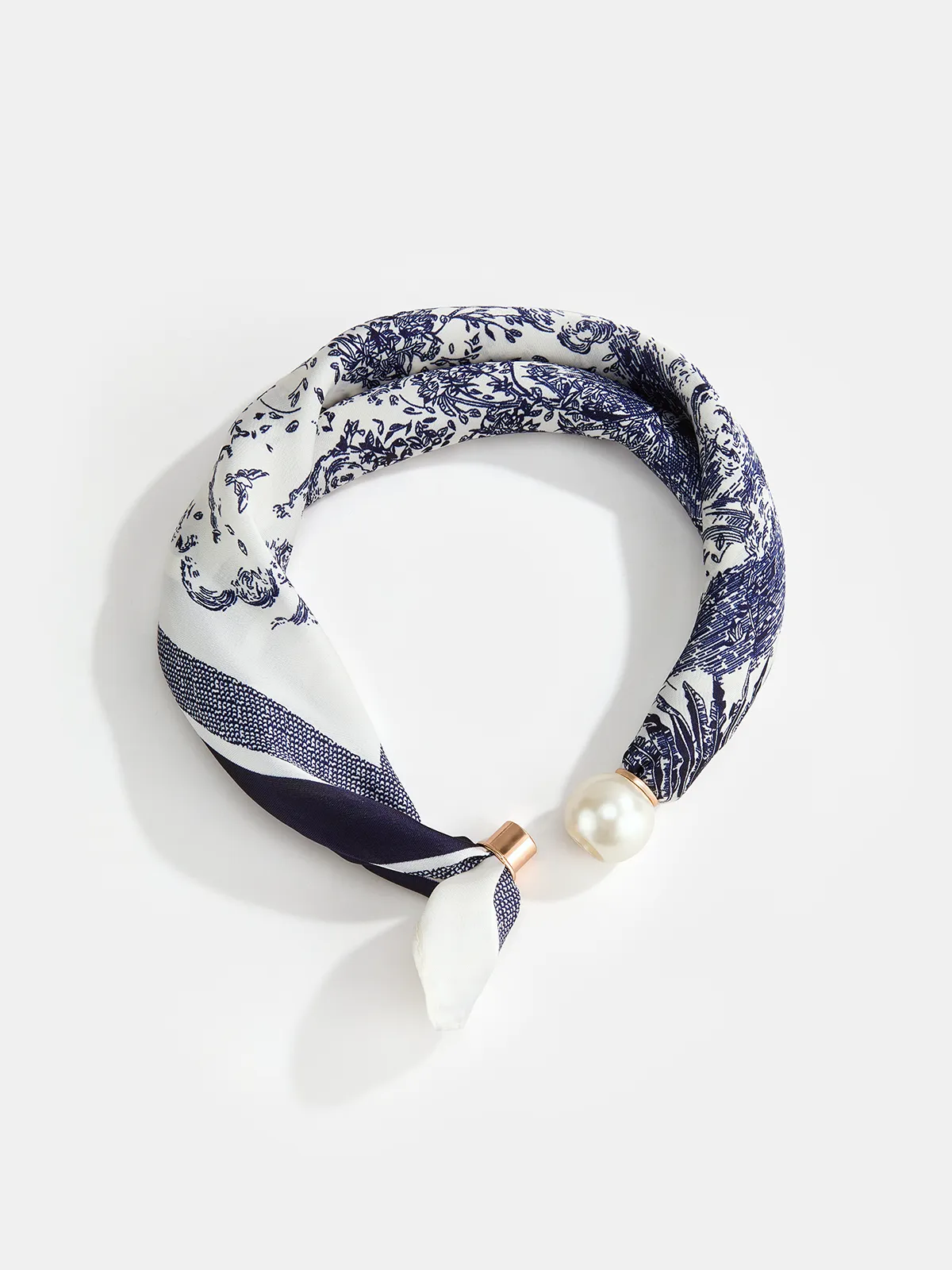 Pearl Buckle Closure Printed Scarf sold by COMMENSE product image thumbnail 3