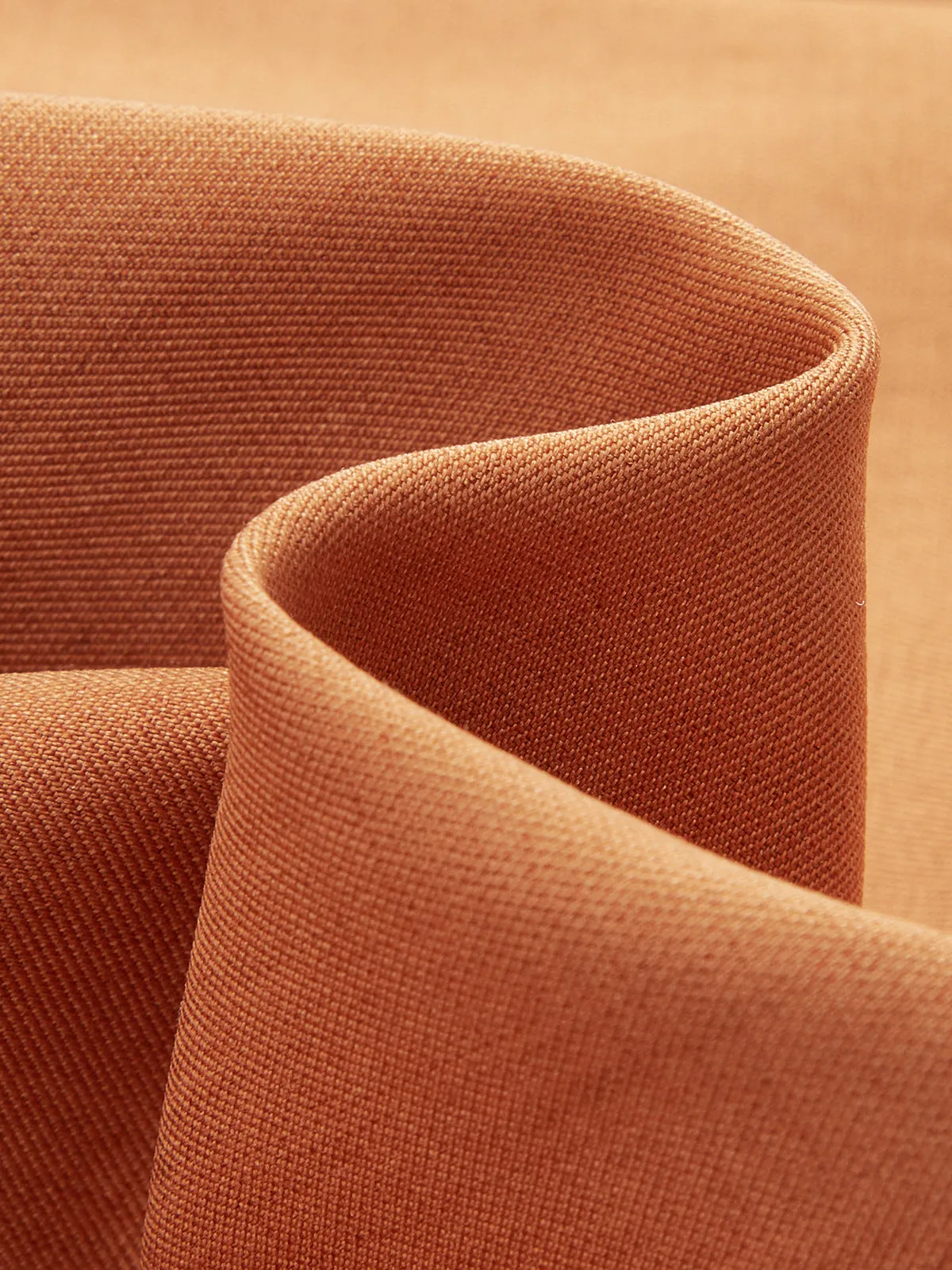 Mid-Waist Metal Detail Tailored Shorts sold by COMMENSE product image thumbnail 3