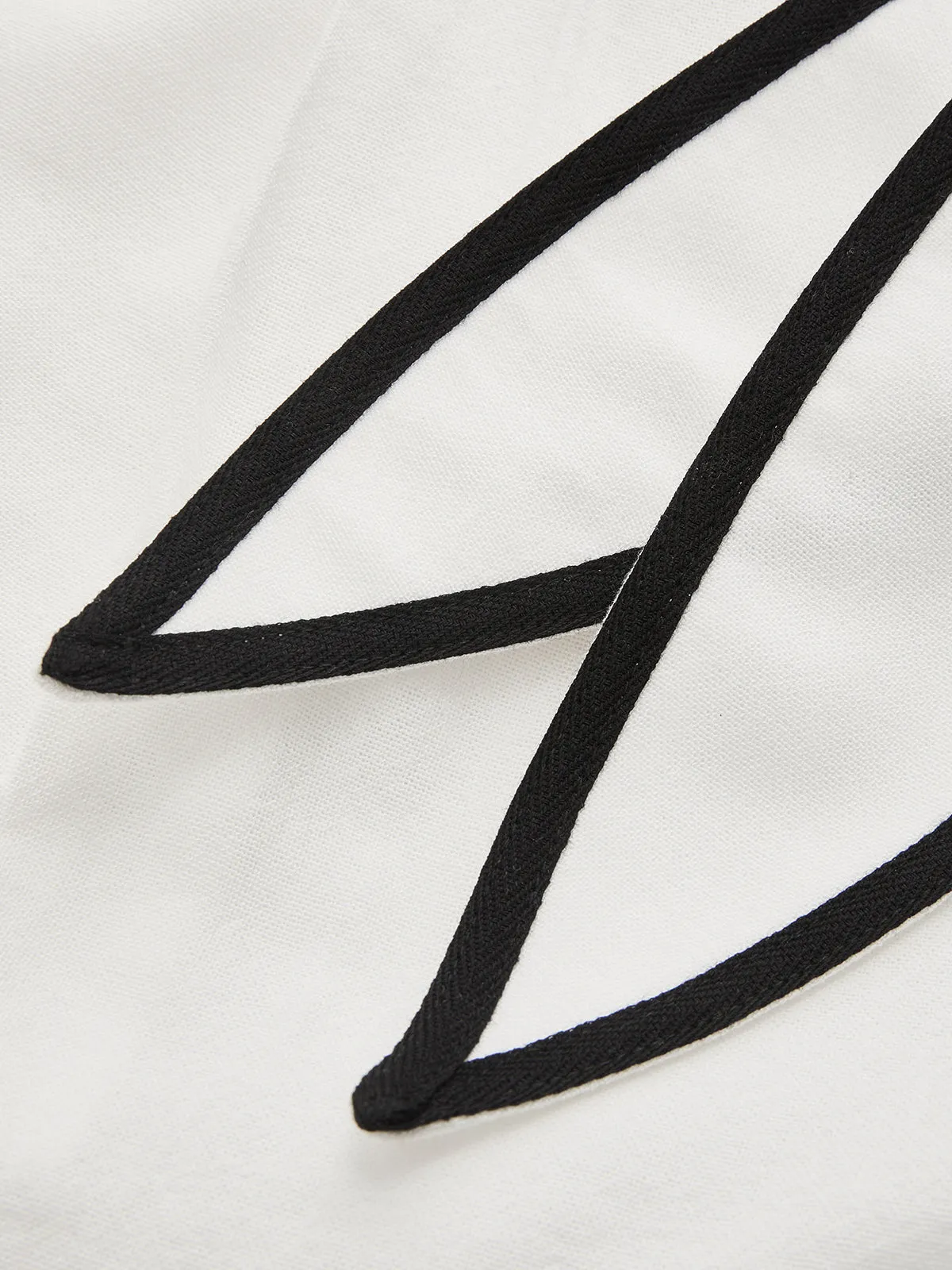 Contrast Trim Cotton Linen Tie-Waist Shorts sold by COMMENSE product image thumbnail 4