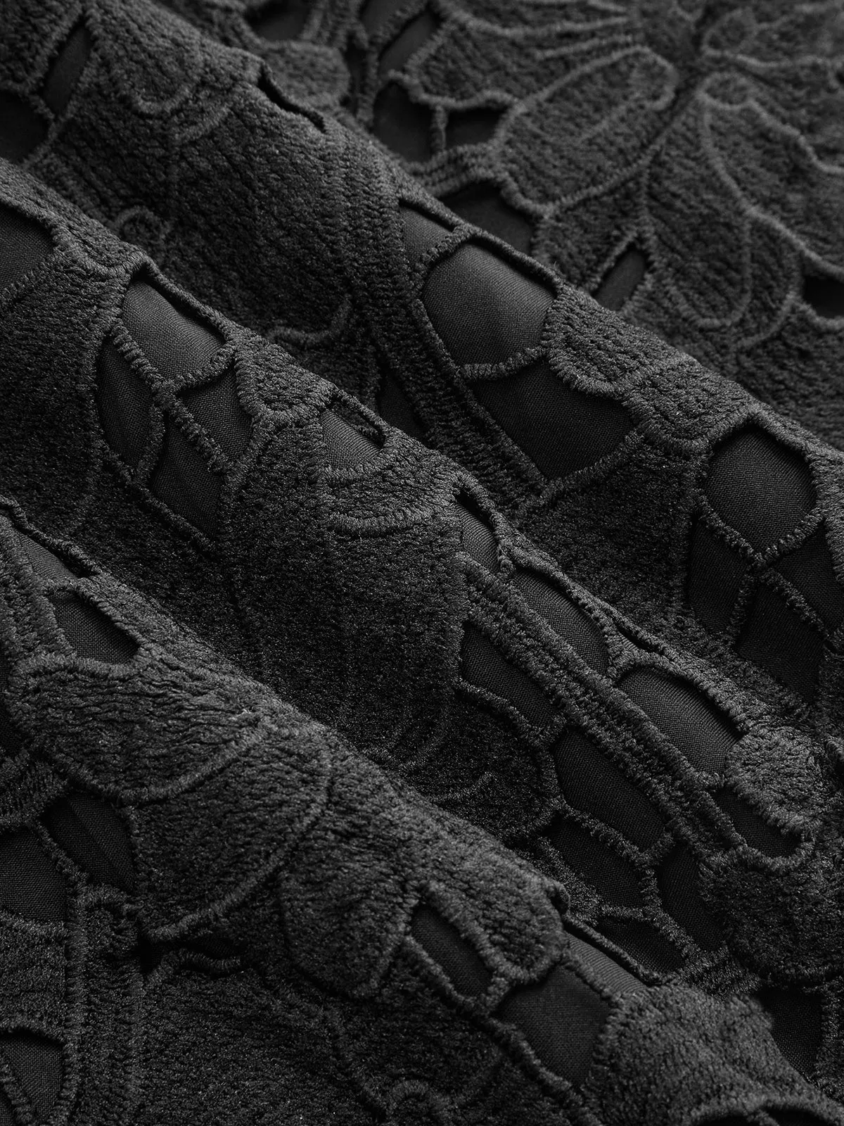 3D Floral Lace Sleeveless Crop Top sold by COMMENSE product image thumbnail 3