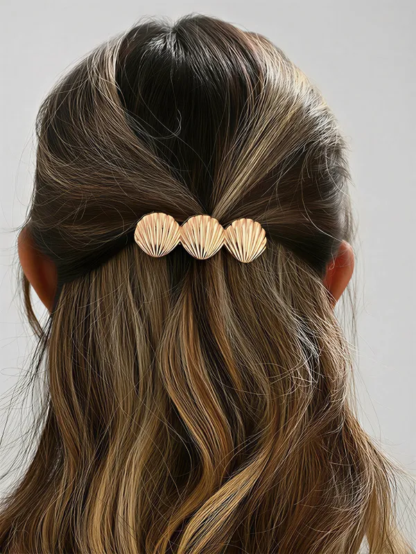 Shell Shaped Hair Clip made by COMMENSE