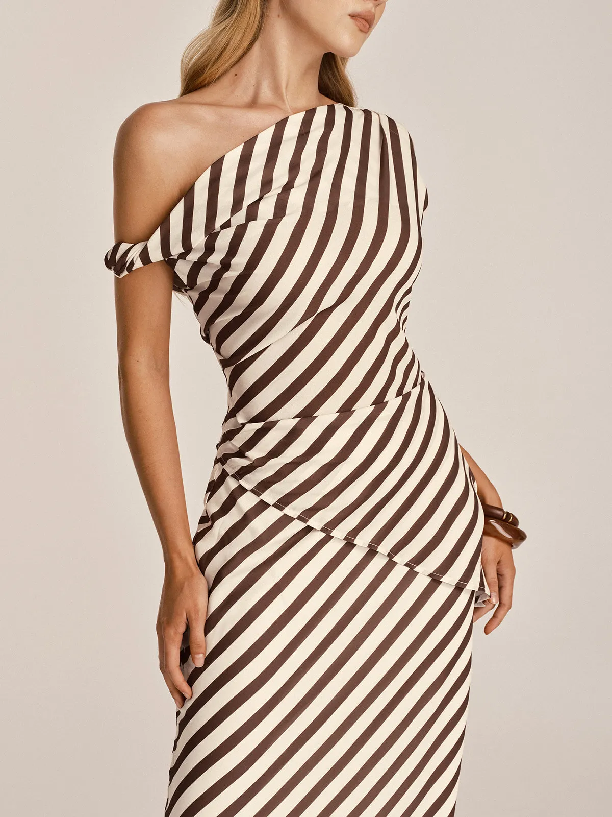 One Shoulder Striped Top & Skirt Set sold by COMMENSE product image thumbnail 5
