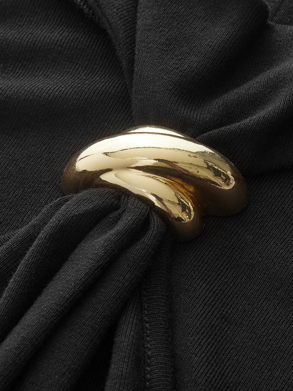 Metal Detail Halter Neck Fitted Top sold by COMMENSE product image thumbnail 5