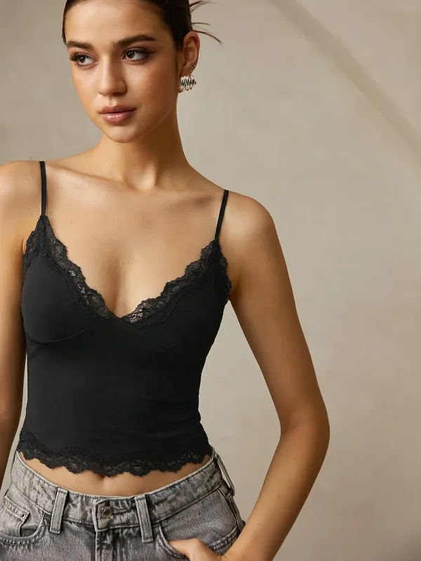 Lace Trim Cropped Cami Top made by COMMENSE