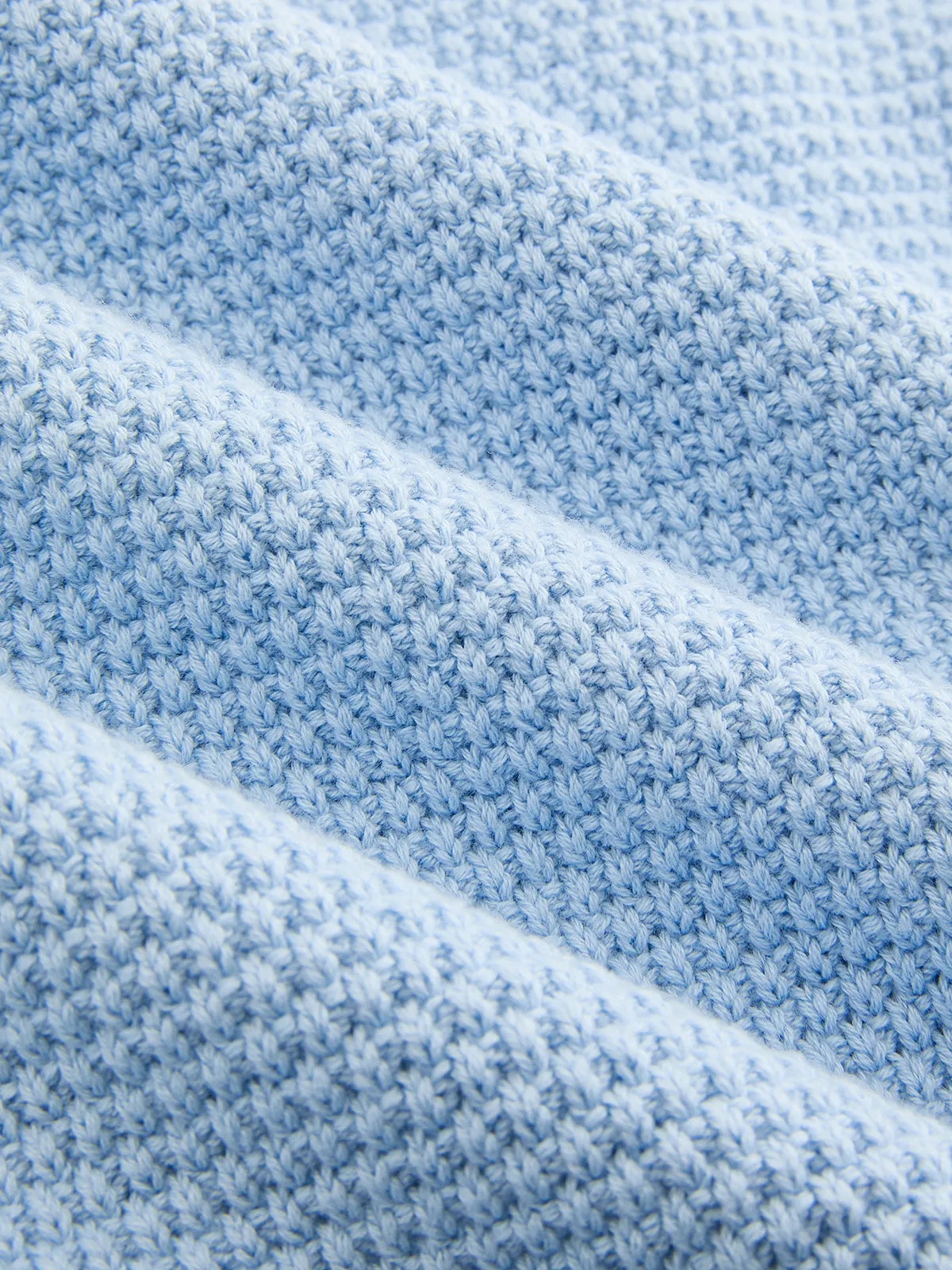 Spiral Button Textured Knit Sleeveless Vest sold by COMMENSE product image thumbnail 3