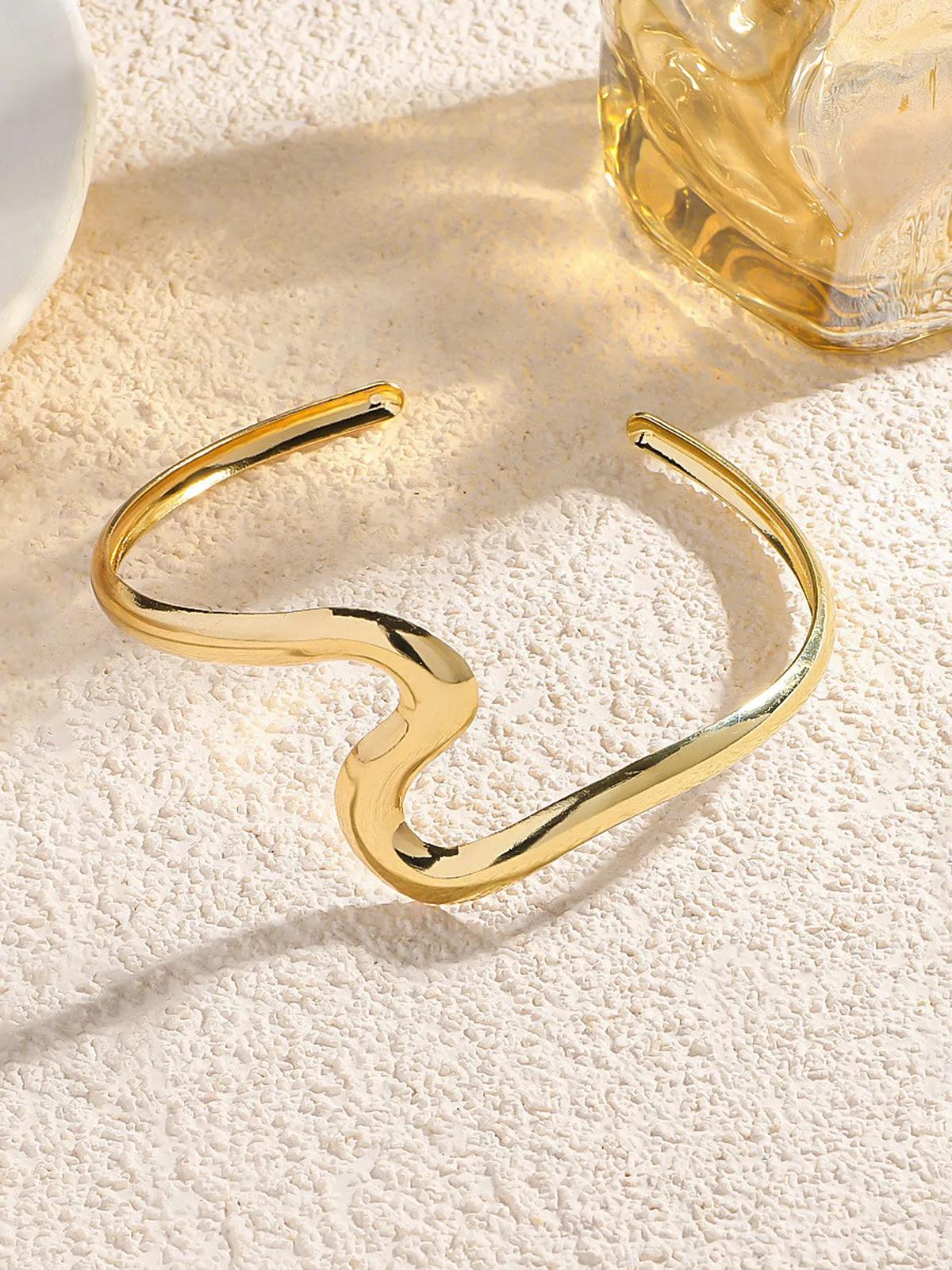 Irregular Wavy Upper Arm Cuff sold by COMMENSE product image thumbnail 2