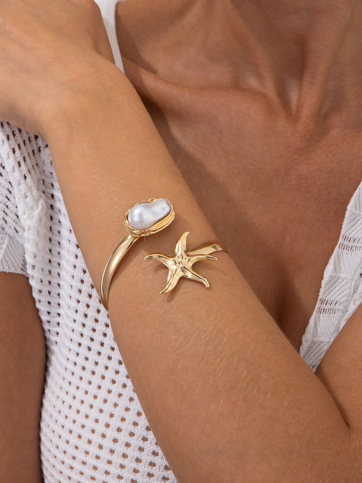 Starfish Baroque Pearl Open Upper Arm Cuff sold by COMMENSE product image thumbnail 3