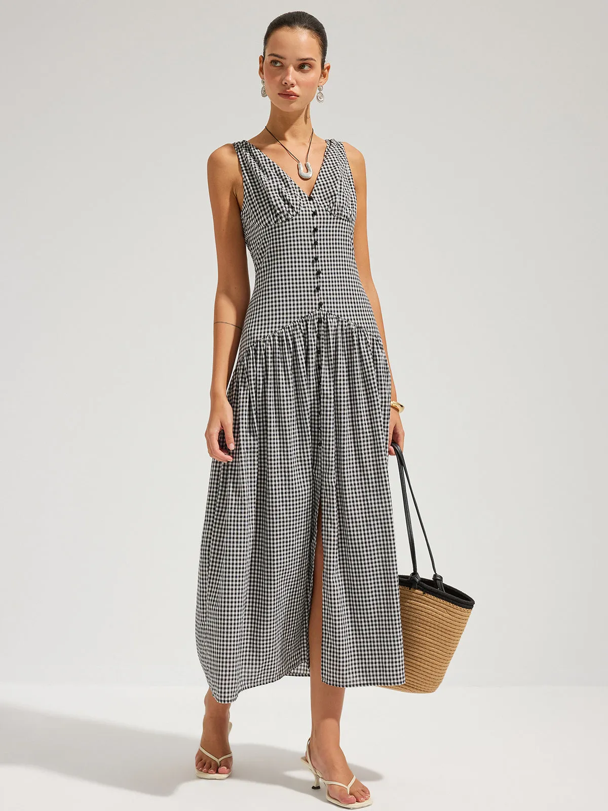 Gingham Cotton Sleeveless V-Neck Maxi Dress sold by COMMENSE product image thumbnail 4