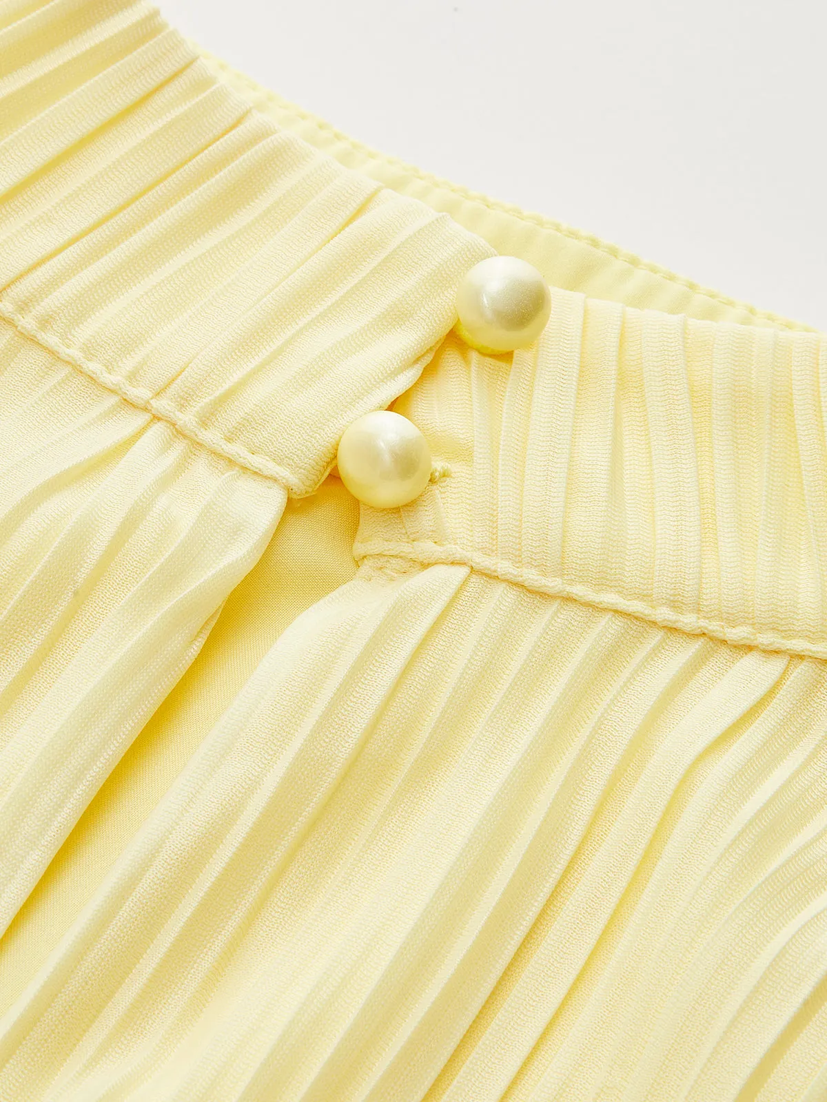 Pleated Layered Ruffle Halter Tank Top sold by COMMENSE product image thumbnail 5