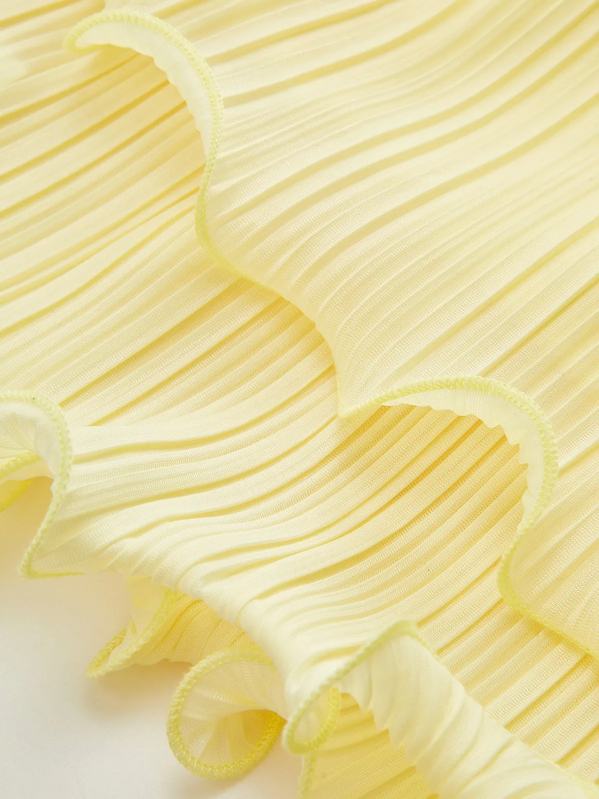 Pleated Layered Ruffle Halter Tank Top sold by COMMENSE product image thumbnail 4