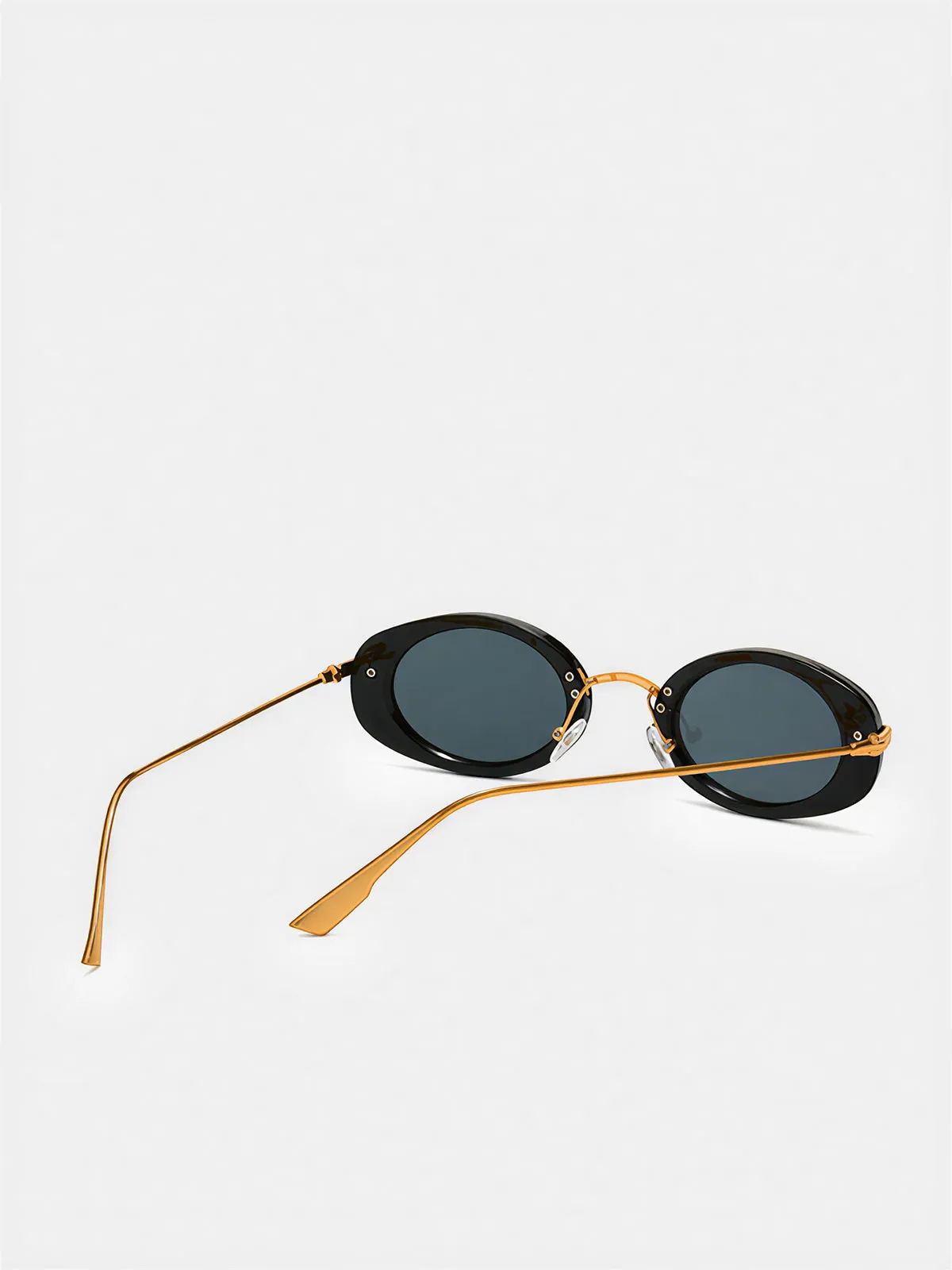 Oval Retro Frame Metal Temple Sunglasses sold by COMMENSE product image thumbnail 3