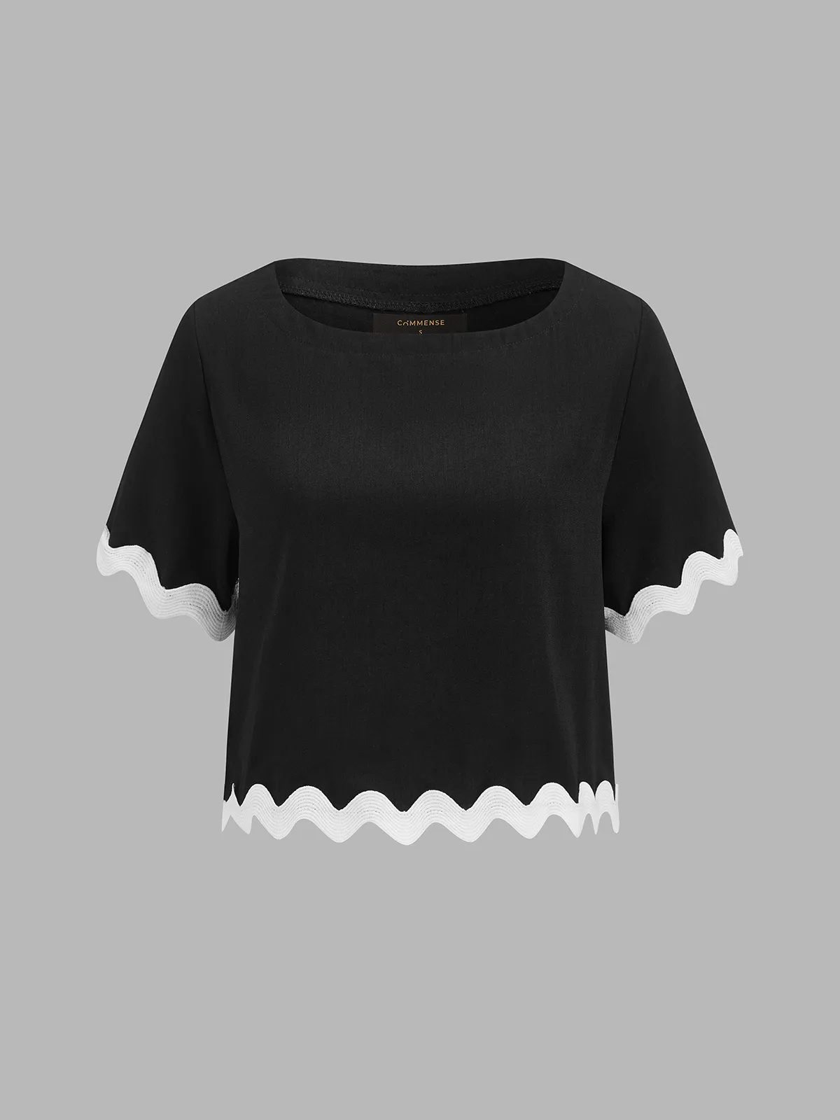 Contrast Scallop Trim Short Sleeve Top & Shorts Set sold by COMMENSE product image thumbnail 2