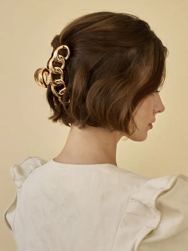 Large Chunky Chain Hair Claw made by COMMENSE