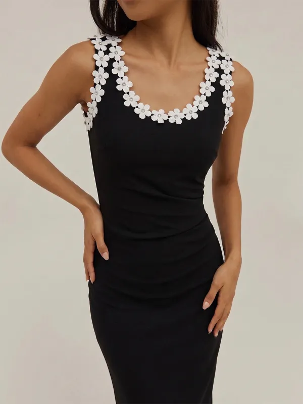 3D Floral Neckline Bodycon Midi Dress made by COMMENSE