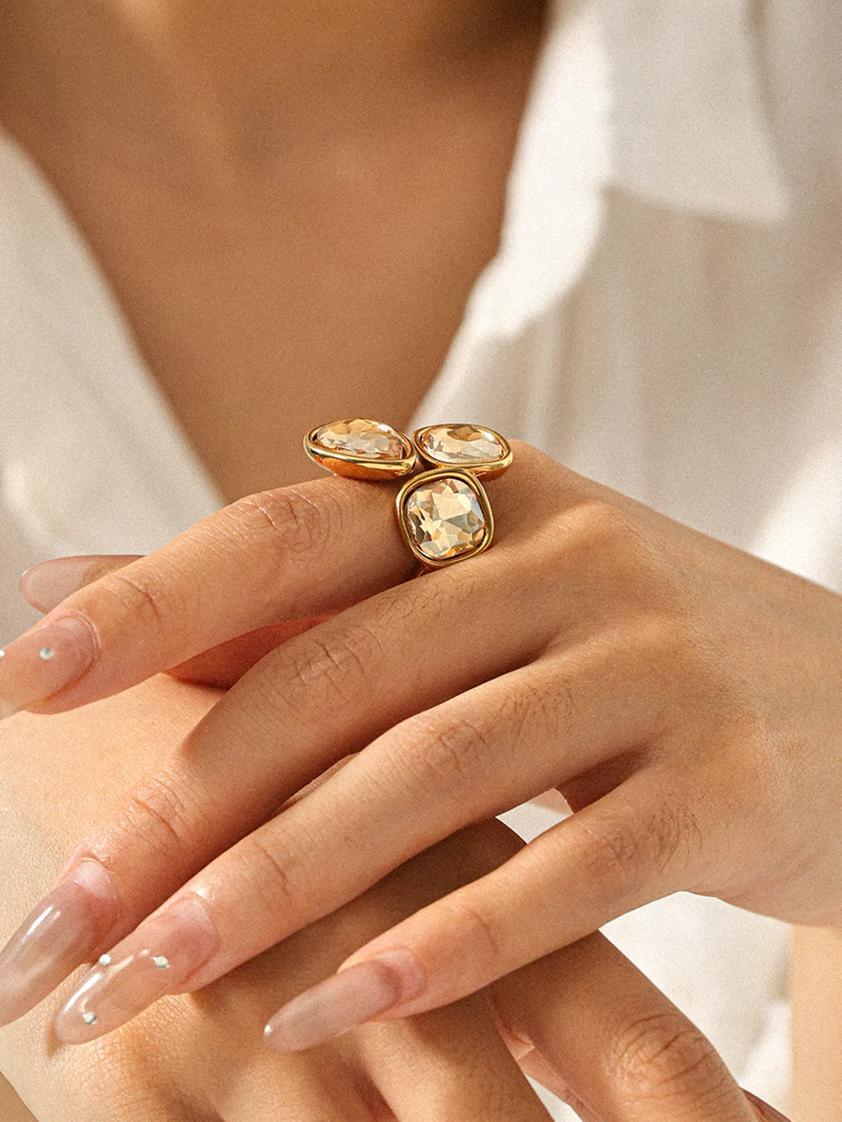 Three Stone Crystal Statement Ring sold by COMMENSE product image thumbnail 2
