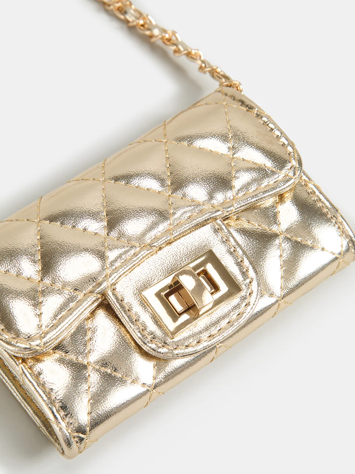 Quilted Mini Chain Crossbody Bag sold by COMMENSE product image thumbnail 3