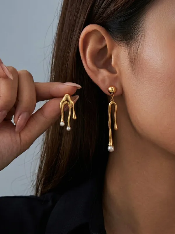 Lava Drip Pearl Dangle Earrings made by COMMENSE
