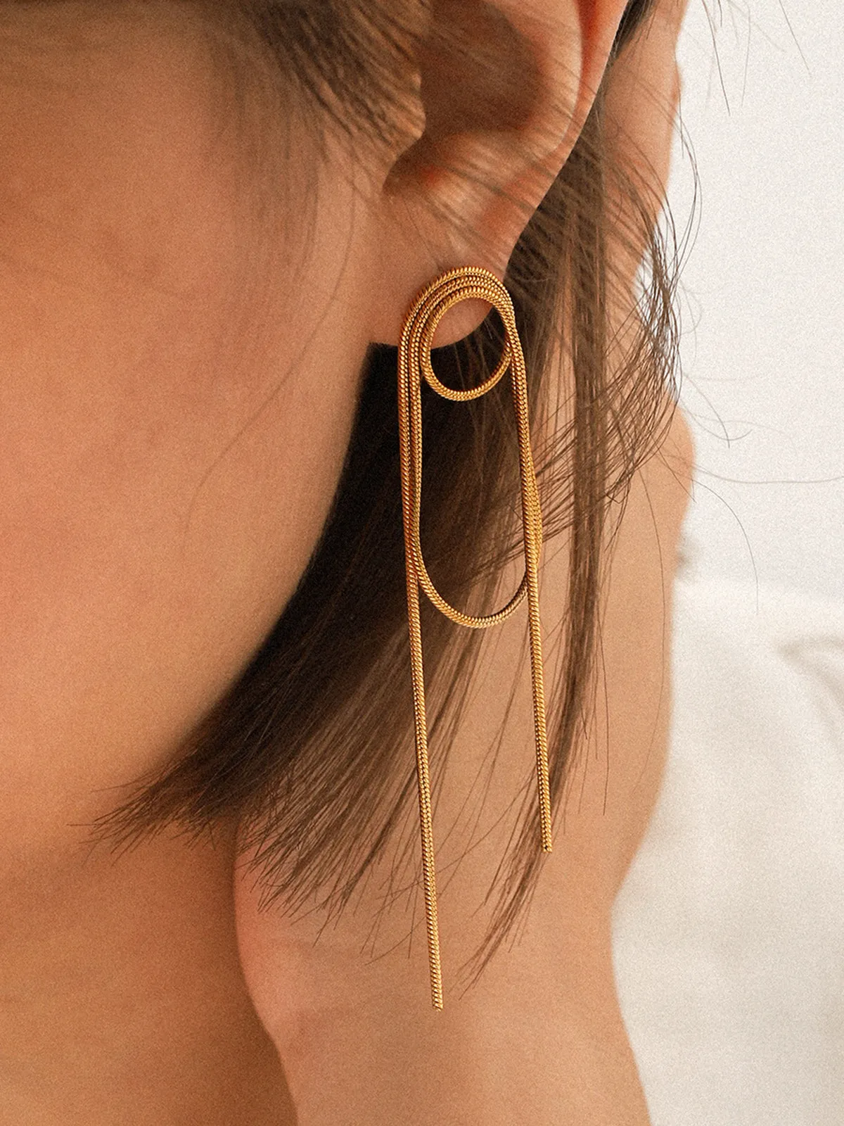 Long Chain Loop Drop Earrings sold by COMMENSE product image thumbnail 2
