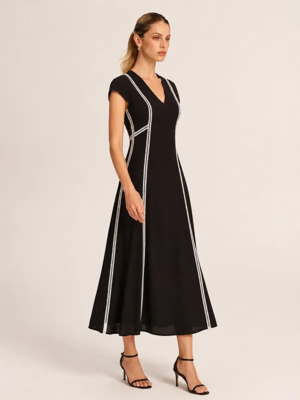 Lace Inset V-Neck Cotton Linen Midi Dress made by COMMENSE