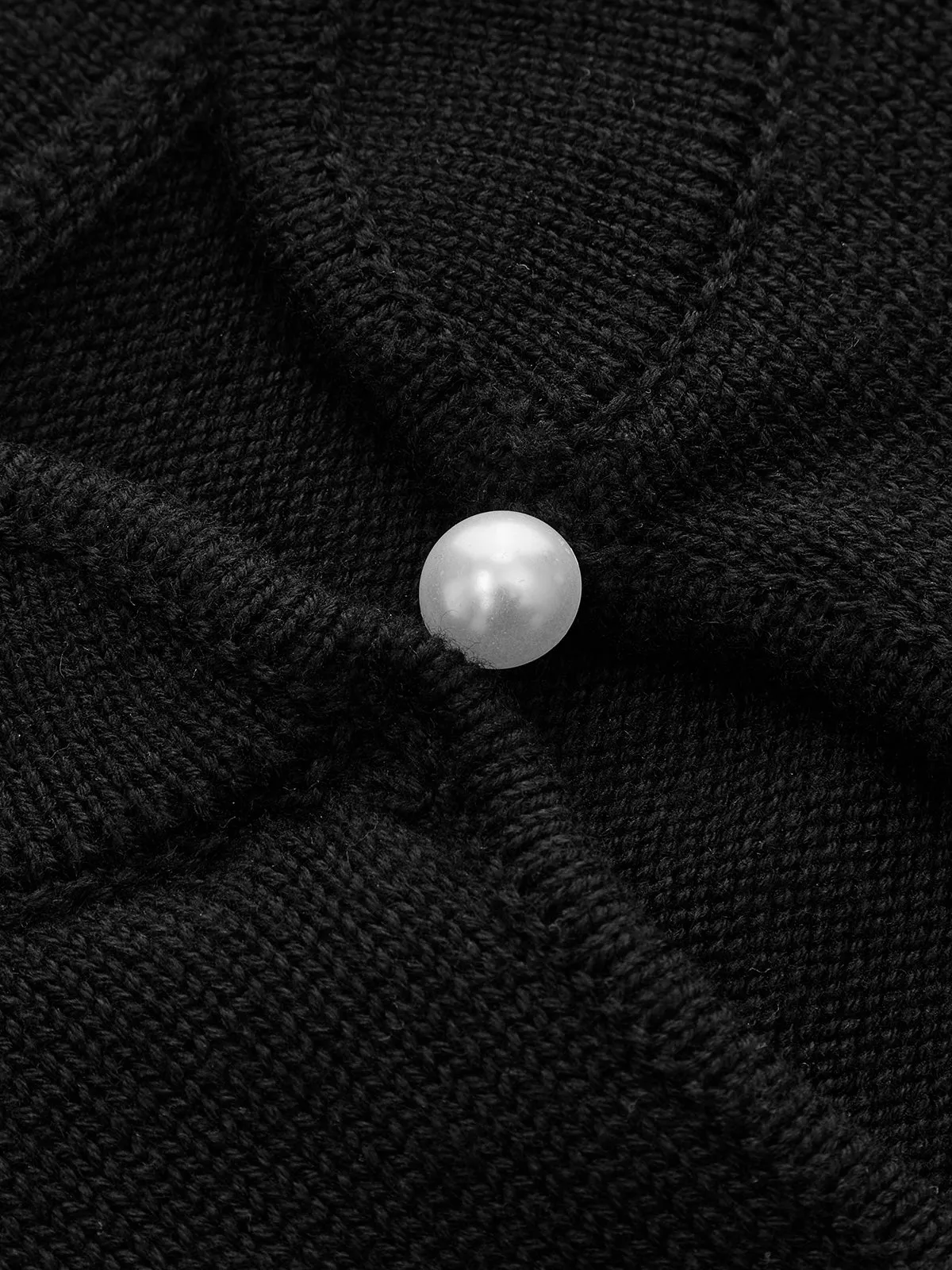 Scallop Trim Keyhole Knit Top sold by COMMENSE product image thumbnail 4