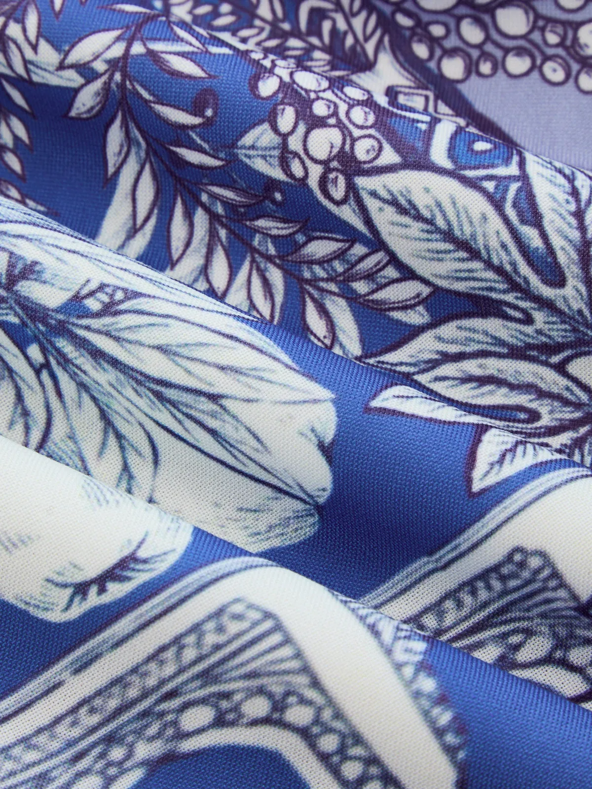 Tropical Print Square Neck Backless Maxi Dress sold by COMMENSE product image thumbnail 5