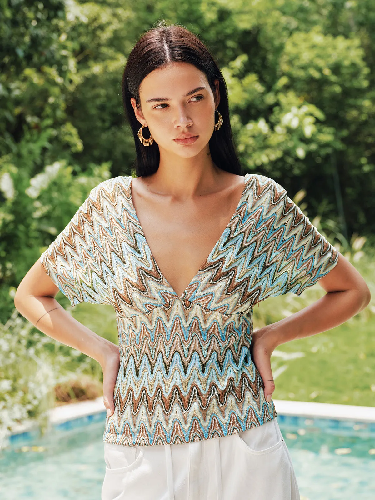 Multicolor Chevron Tie-Back Deep V Blouse sold by COMMENSE product image thumbnail 2