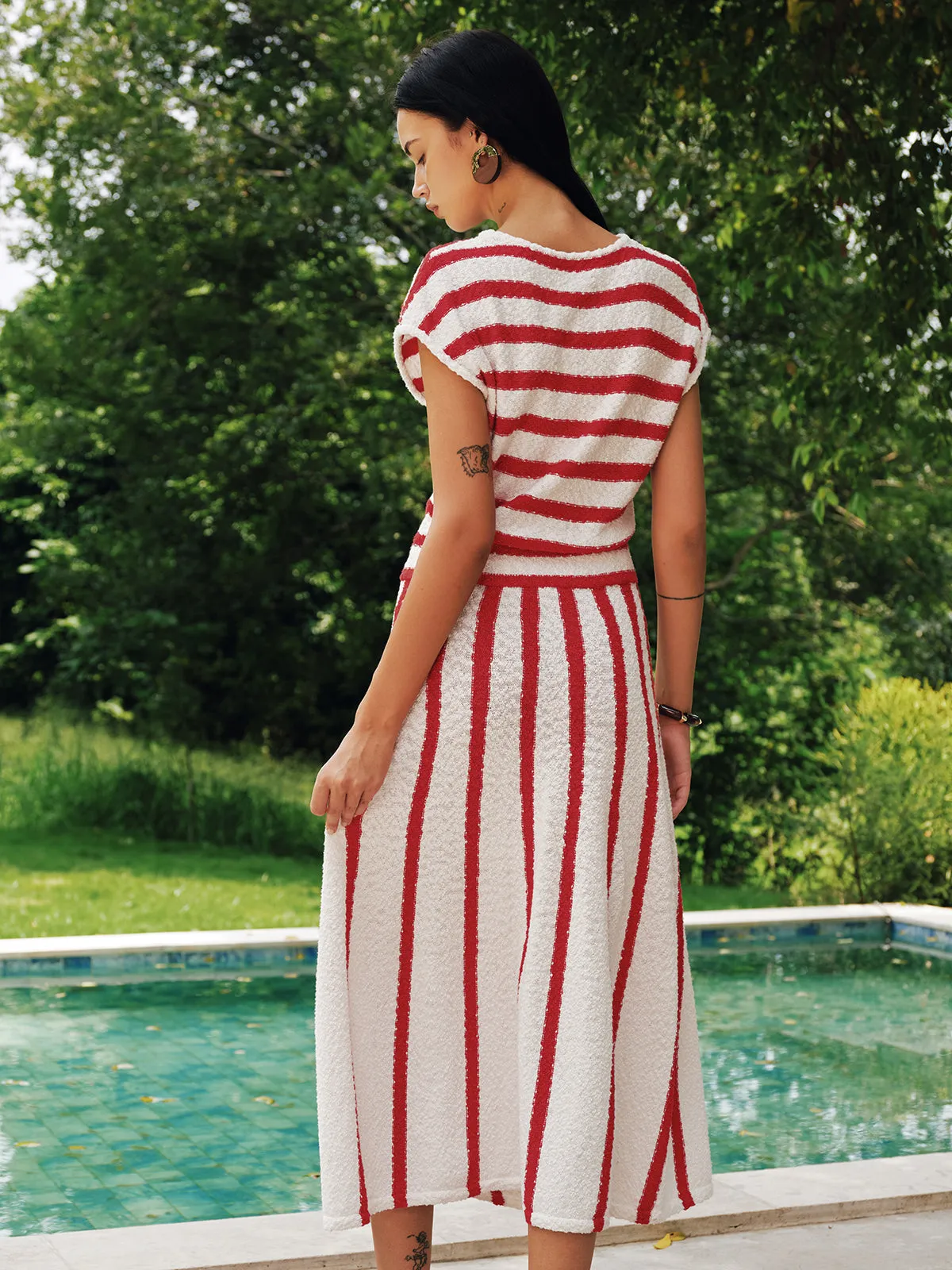 Striped Textured Knit Midi Dress sold by COMMENSE product image thumbnail 5