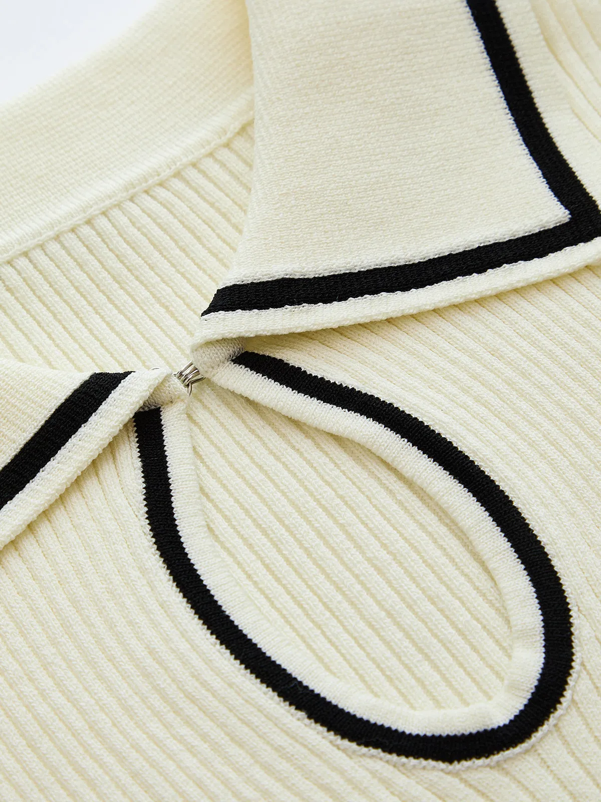 Contrast Trim Keyhole Ribbed Knit Crop Top sold by COMMENSE product image thumbnail 5