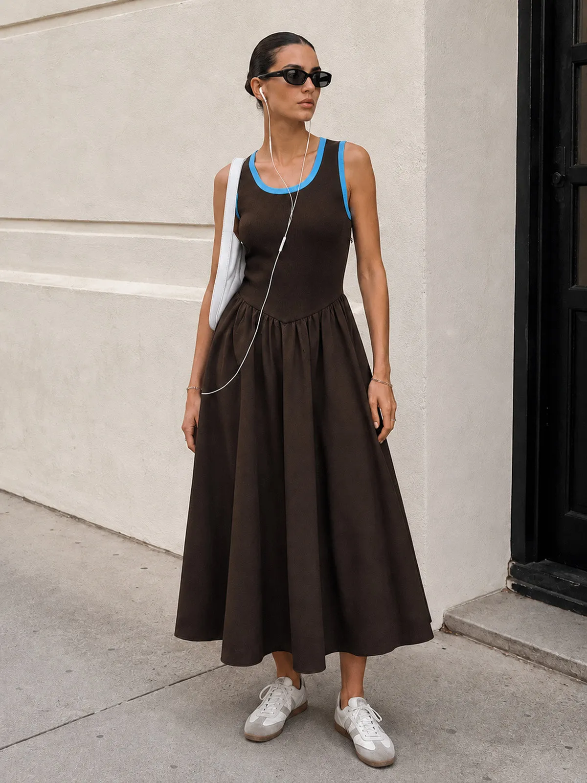Contrast Trim Ribbed Swing Midi Dress sold by COMMENSE