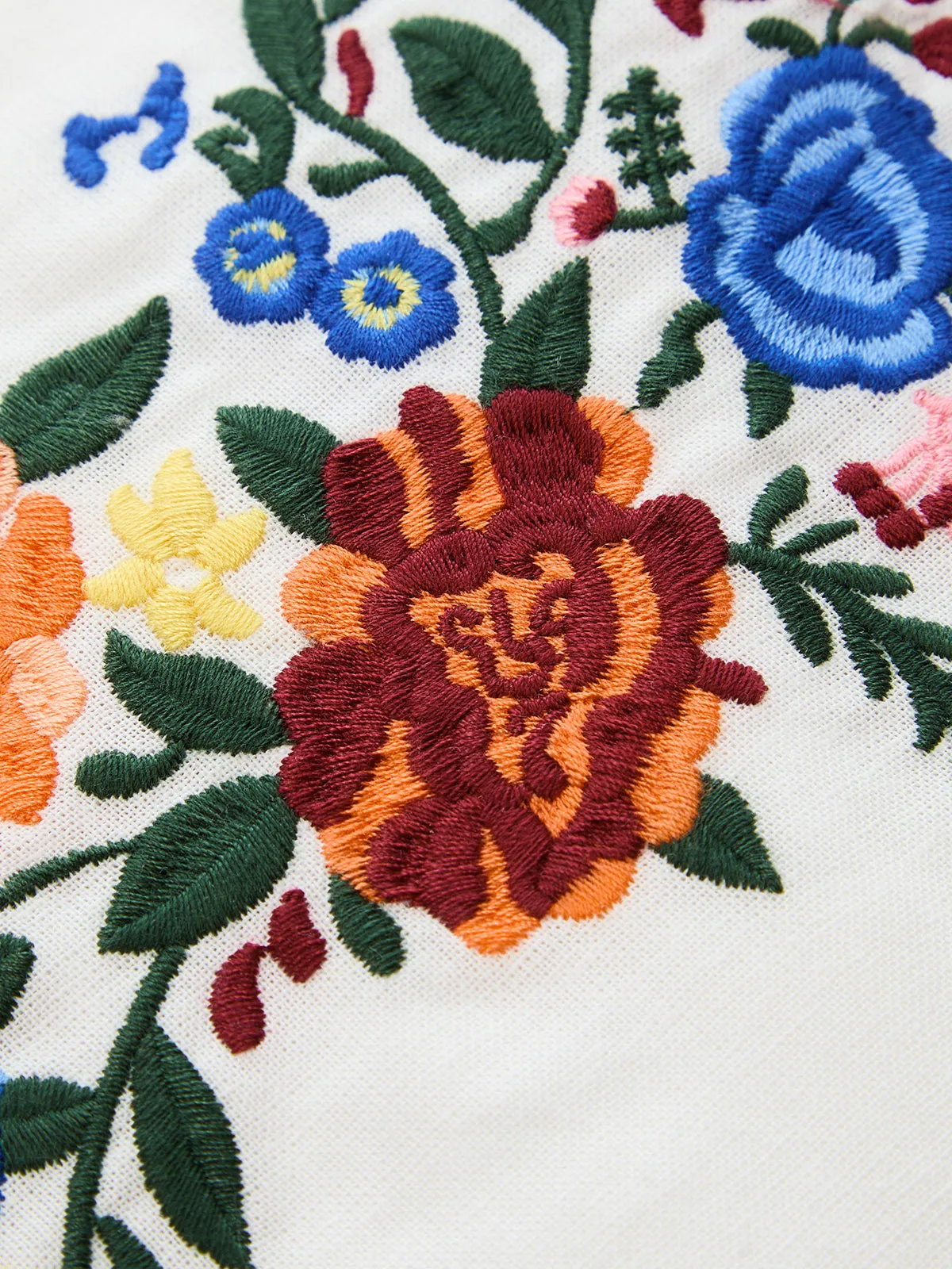 Floral Embroidery Pleated Cotton Linen Cami Top sold by COMMENSE product image thumbnail 4