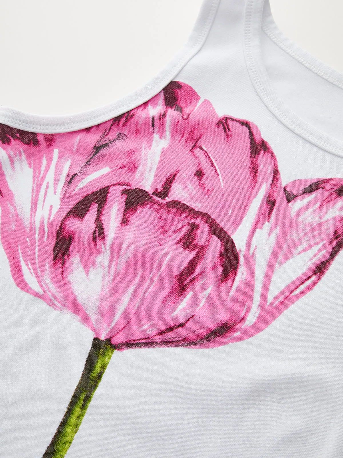 Tulip Print Slim Sleeveless Tank Top sold by COMMENSE product image thumbnail 4