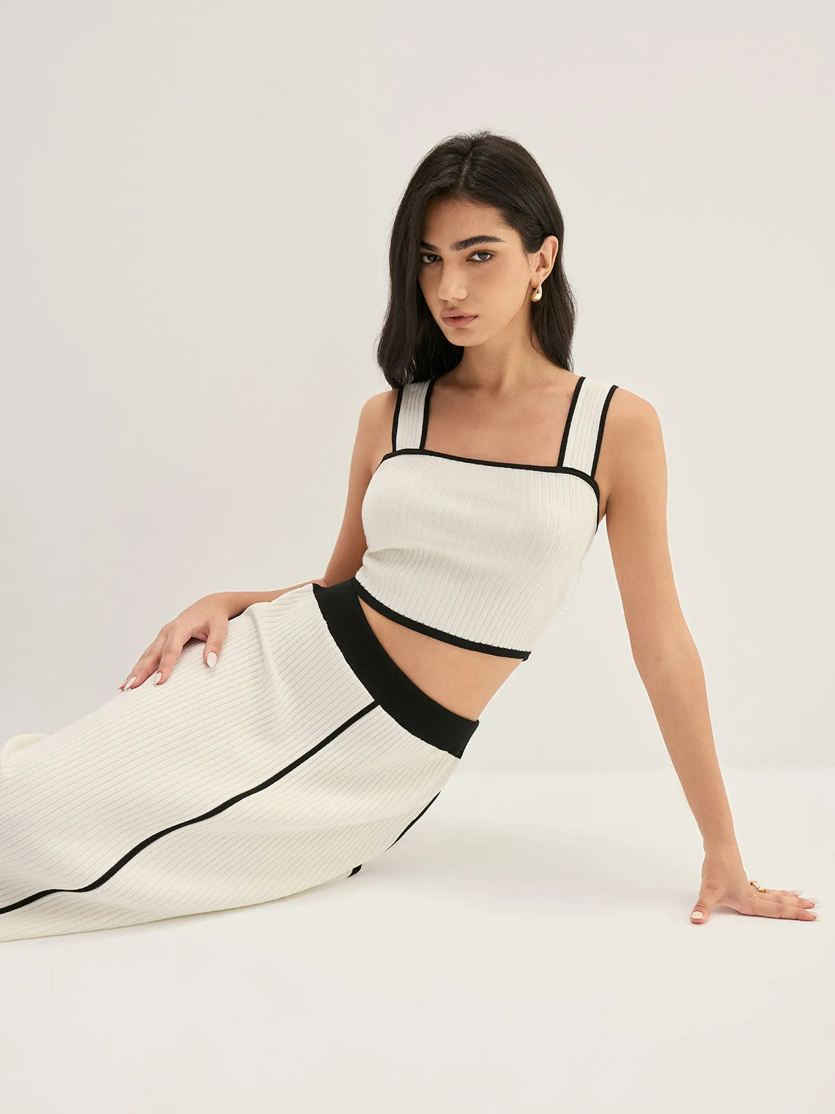 Contrast Trim Rib Knit Two Piece Skirt Set sold by COMMENSE product image thumbnail 5