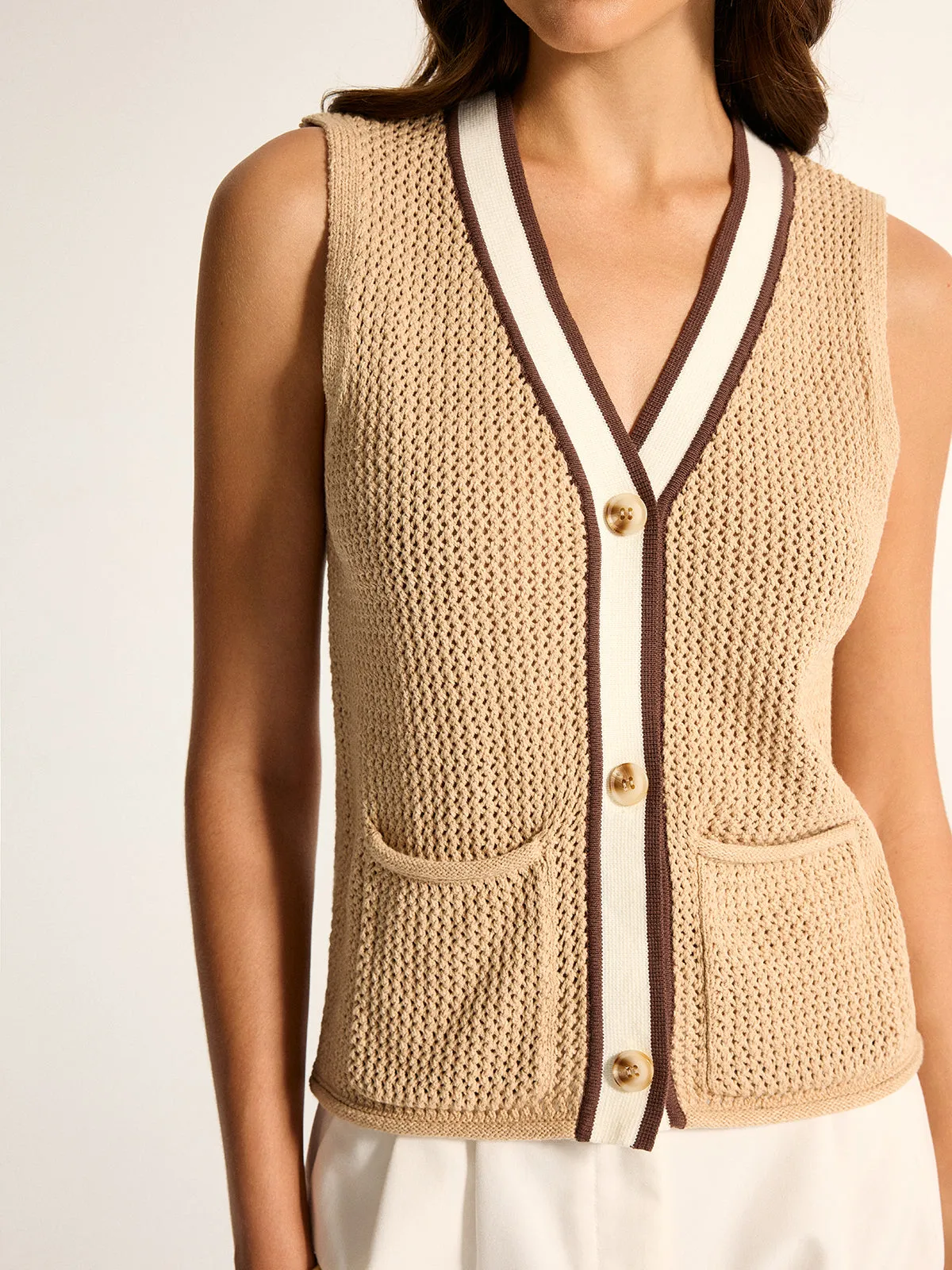Contrast Trim V‑Neck Crochet Knit Vest sold by COMMENSE product image thumbnail 4
