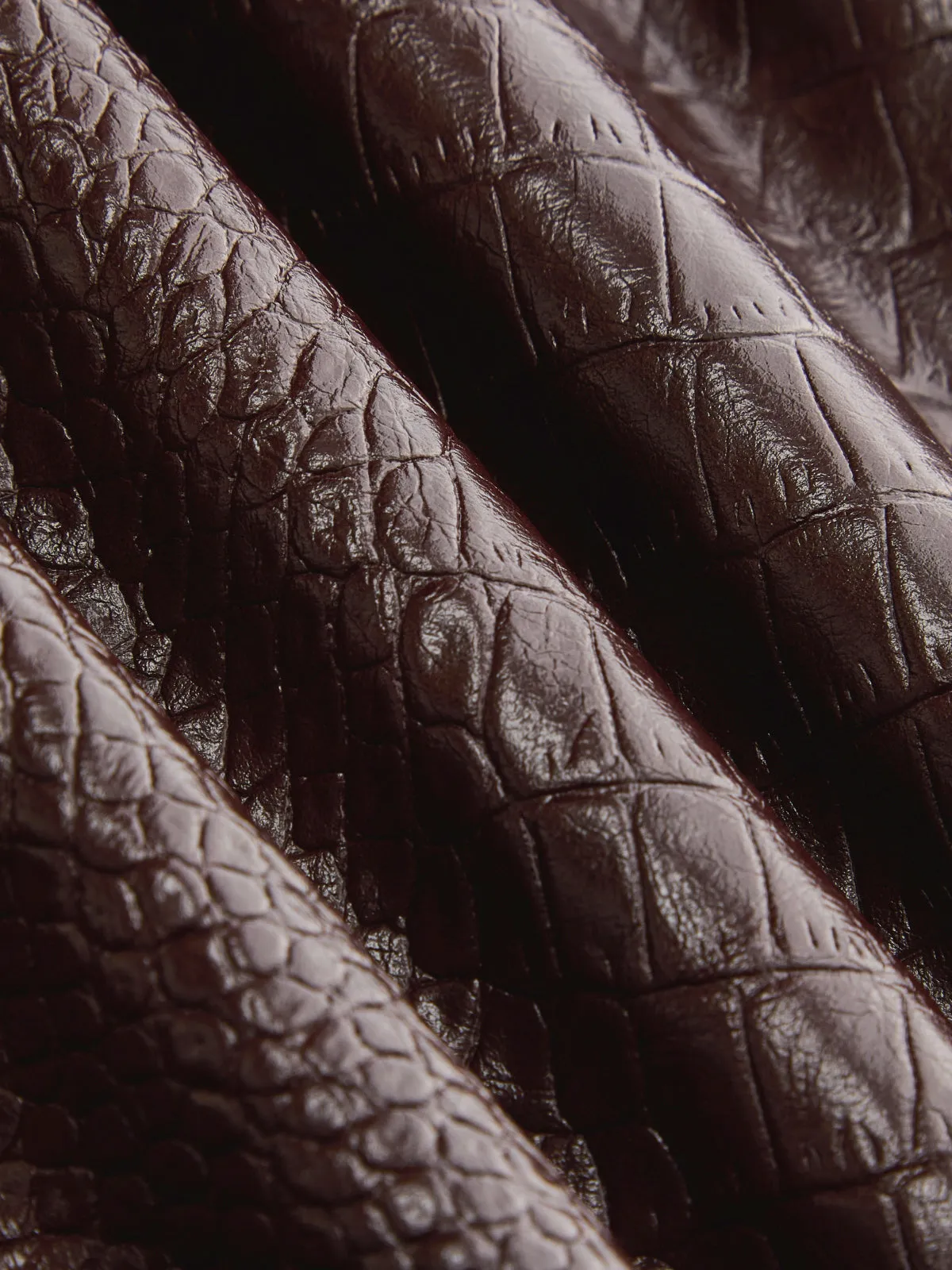 Croc Embossed Faux Leather Mini Skirt sold by COMMENSE product image thumbnail 5