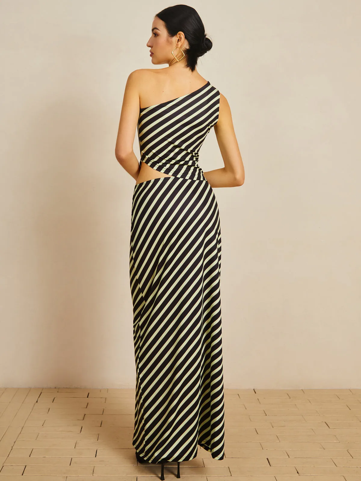 Asymmetrical Striped Skirt Set sold by COMMENSE product image thumbnail 4