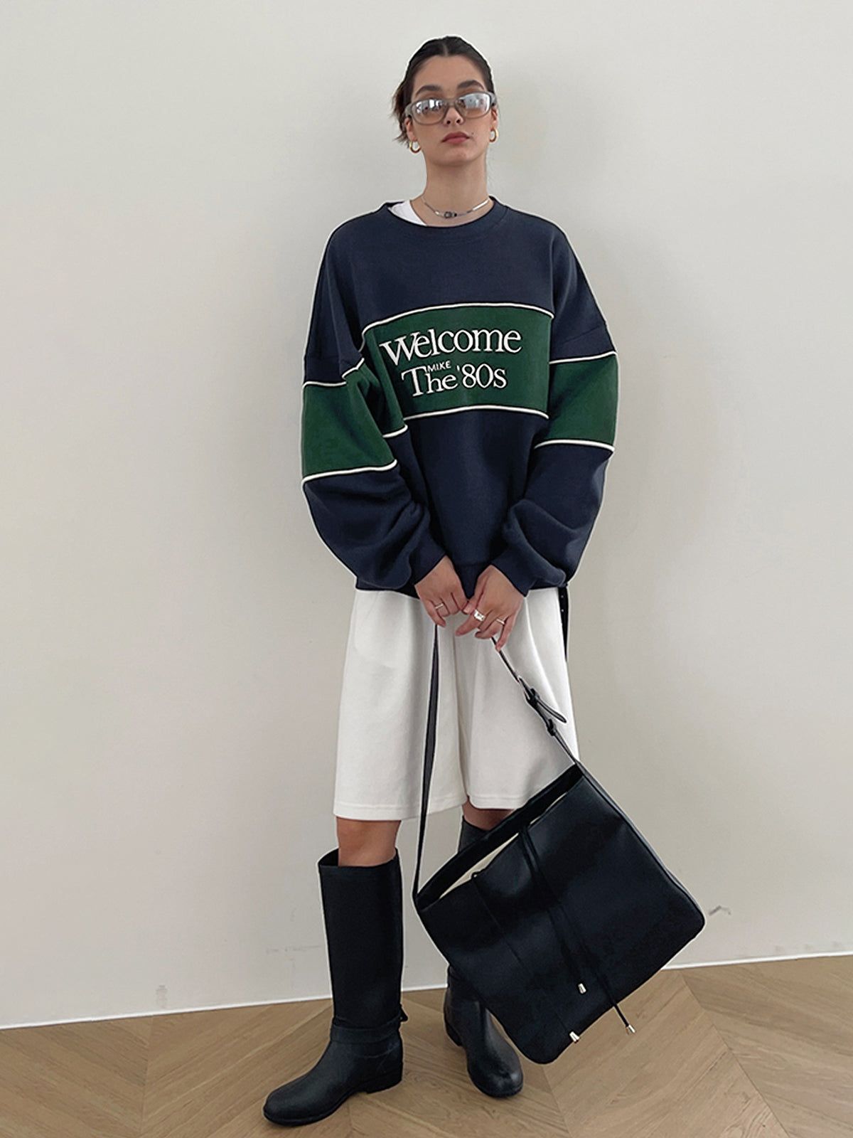 The 80s Oversized Sweatshirt sold by COMMENSE product image thumbnail 3