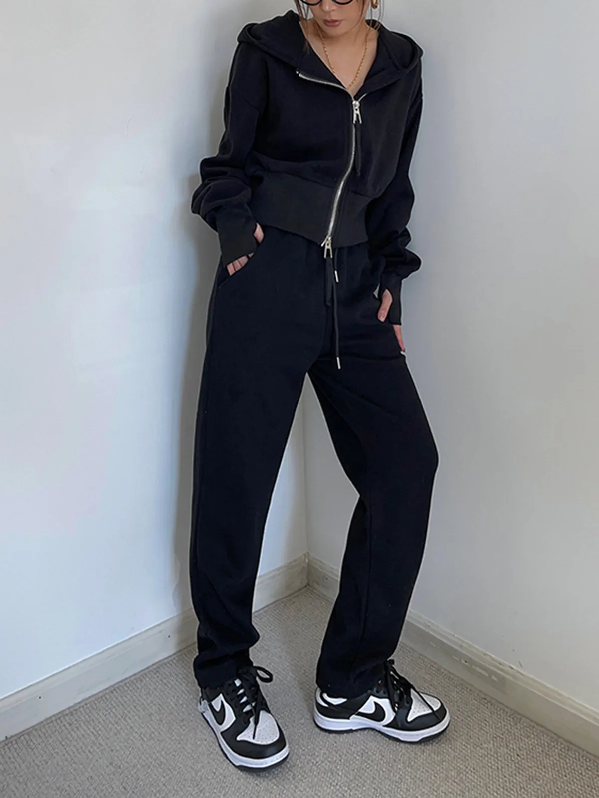 Zip Up Crop Hoodie sold by COMMENSE product image thumbnail 3