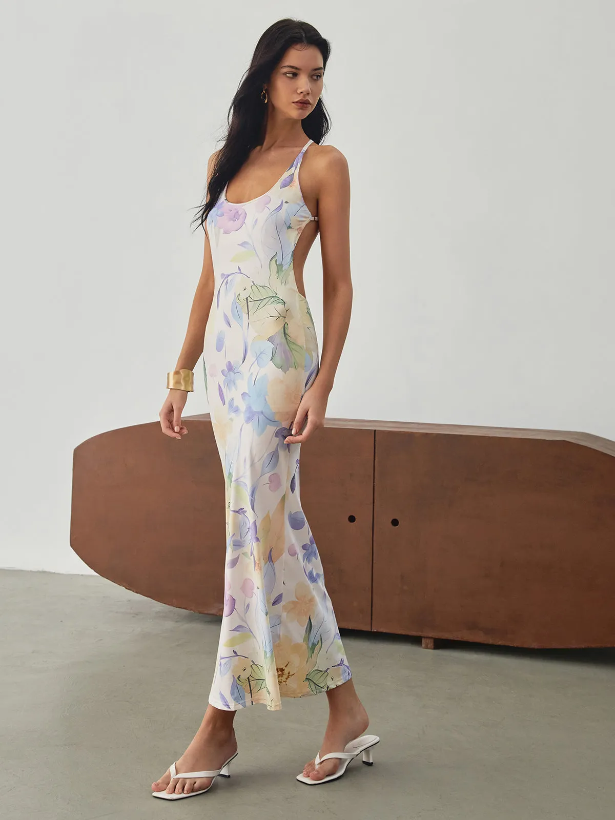 Multi Floral Print Backless Long Dress sold by COMMENSE product image thumbnail 3