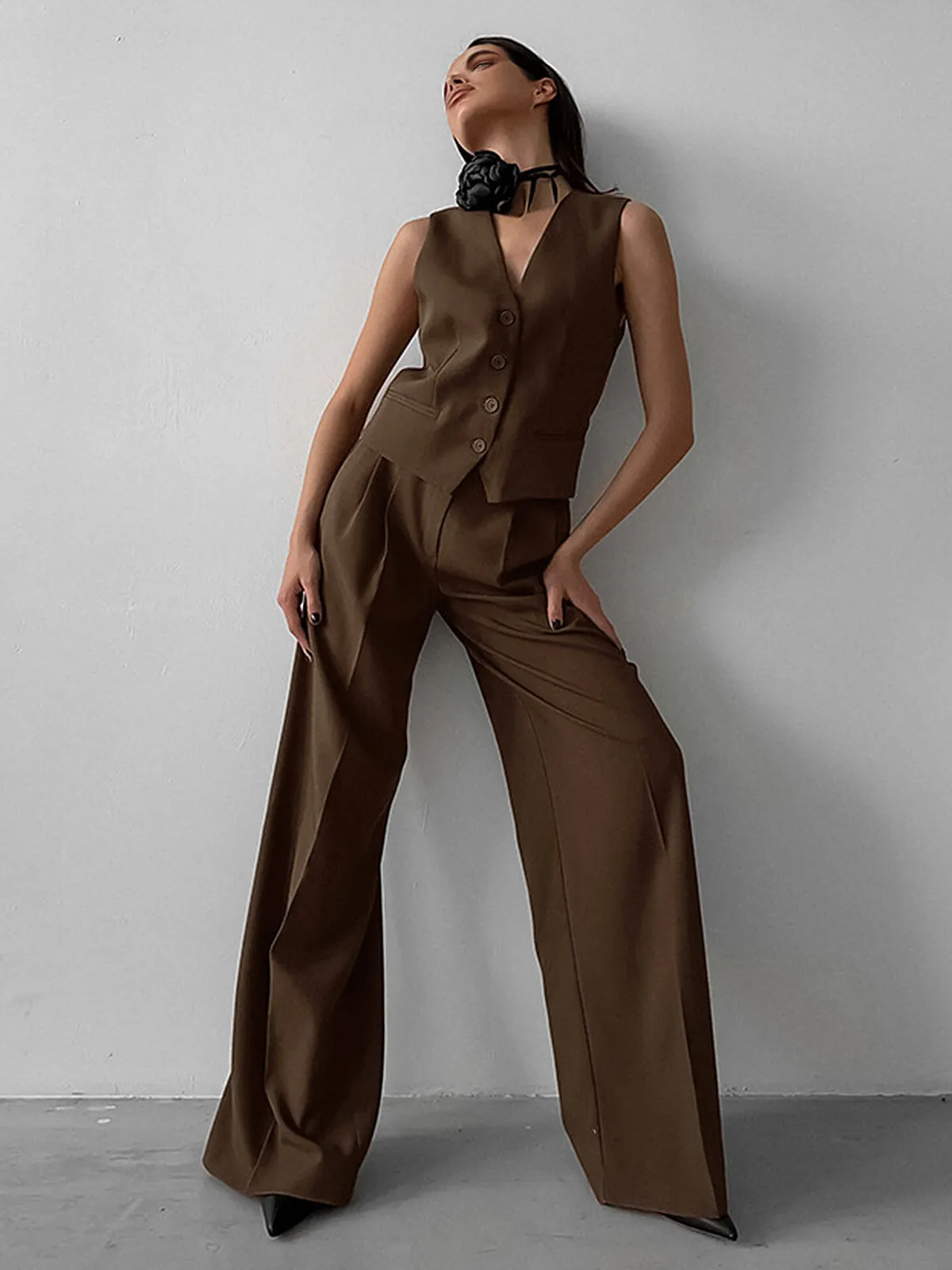 Sleeveless V-Neck Button Pants Set sold by COMMENSE product image thumbnail 4