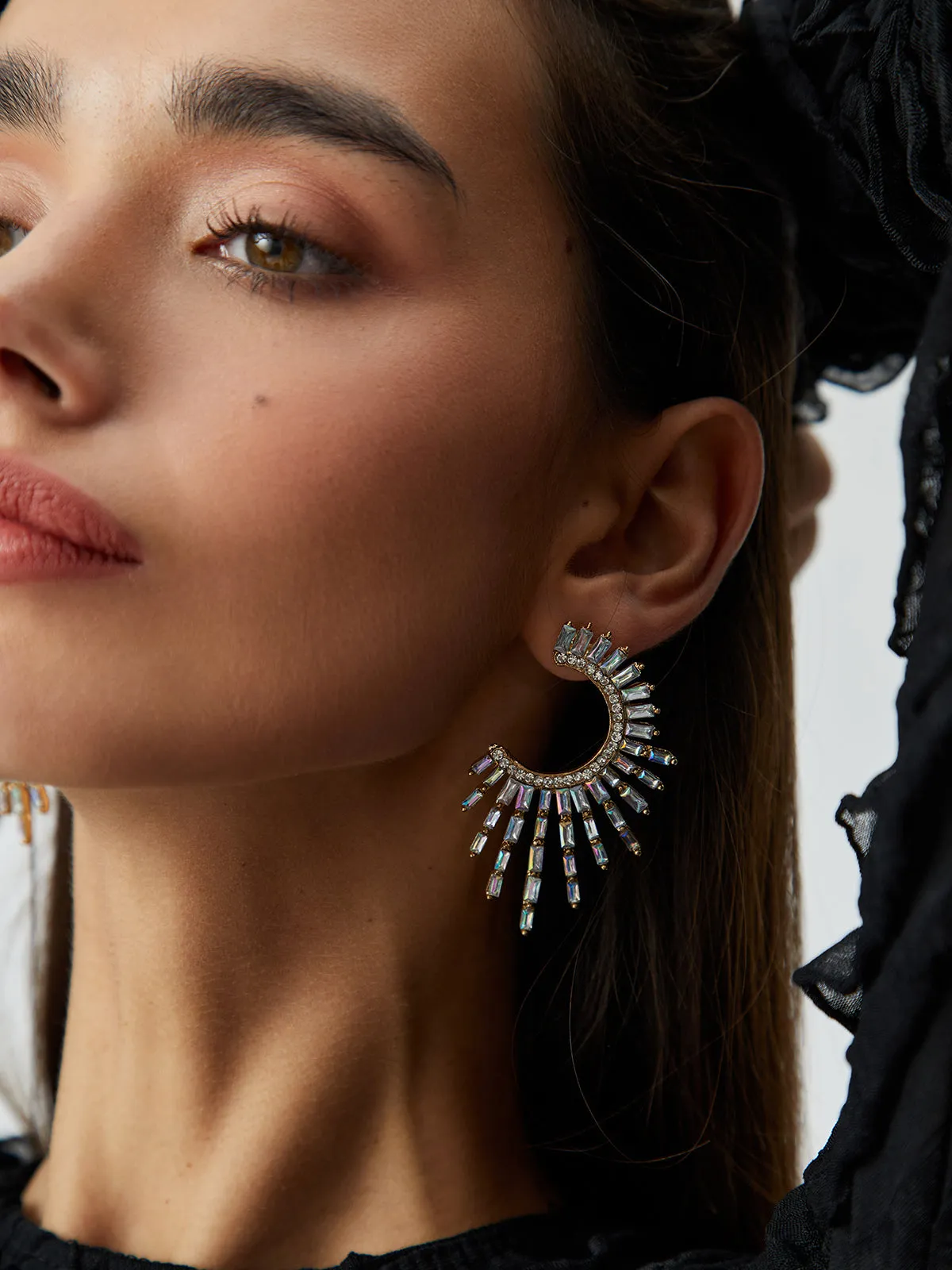 Rhinestones Sunshine Earrings sold by COMMENSE product image thumbnail 5